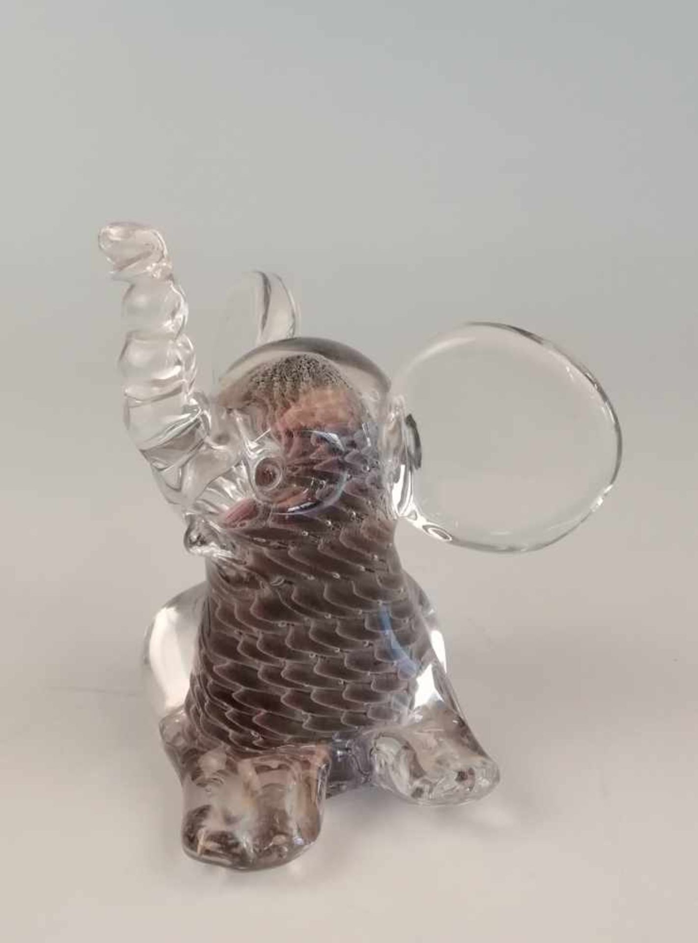 Tierfigur "Elefant"handverarbeites Glas, Luftblasendekor, grau, undeutlich signiert und