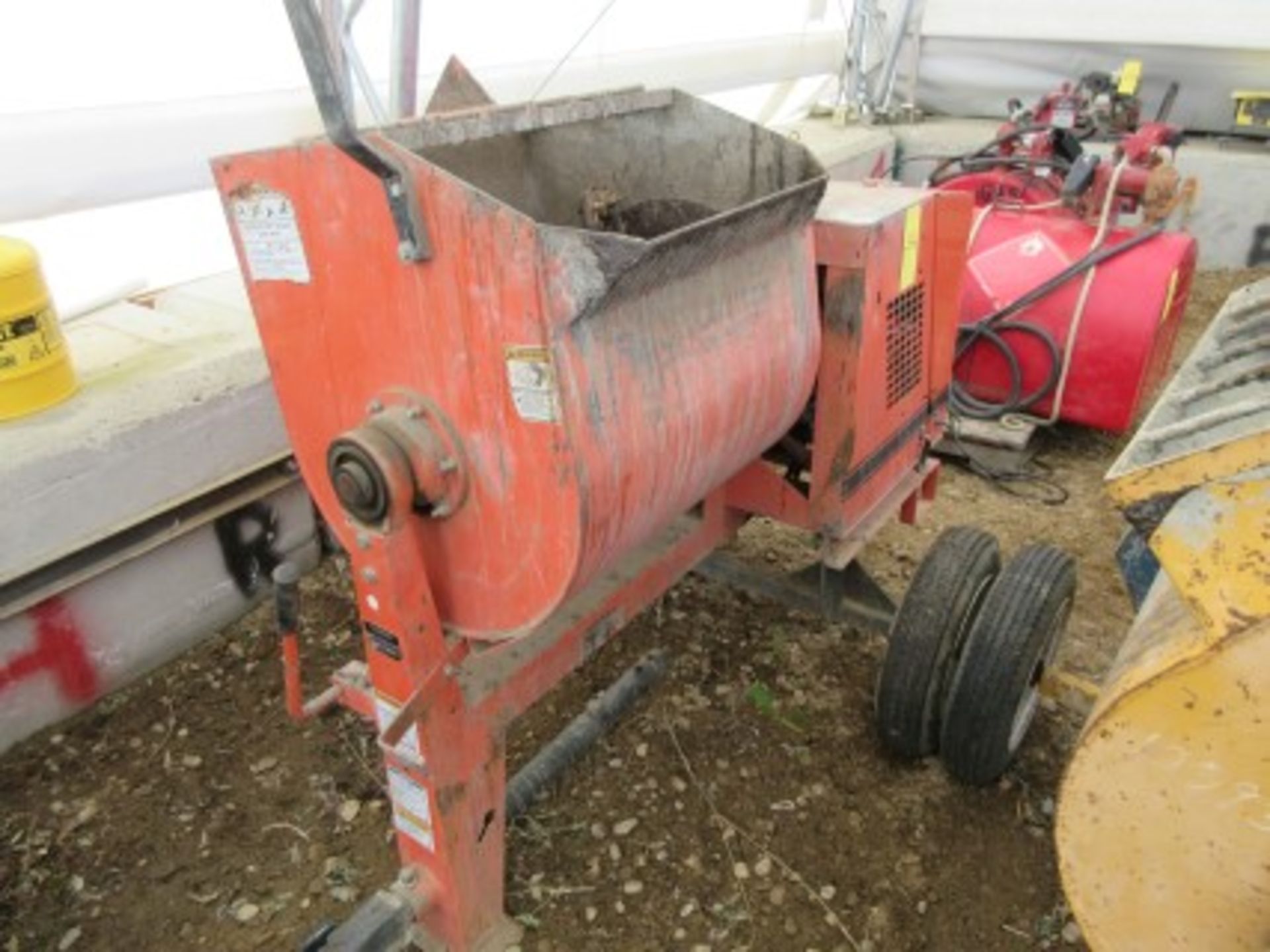 Crown portable cement mixer w/ Honda GX160 gas drive - Image 2 of 2