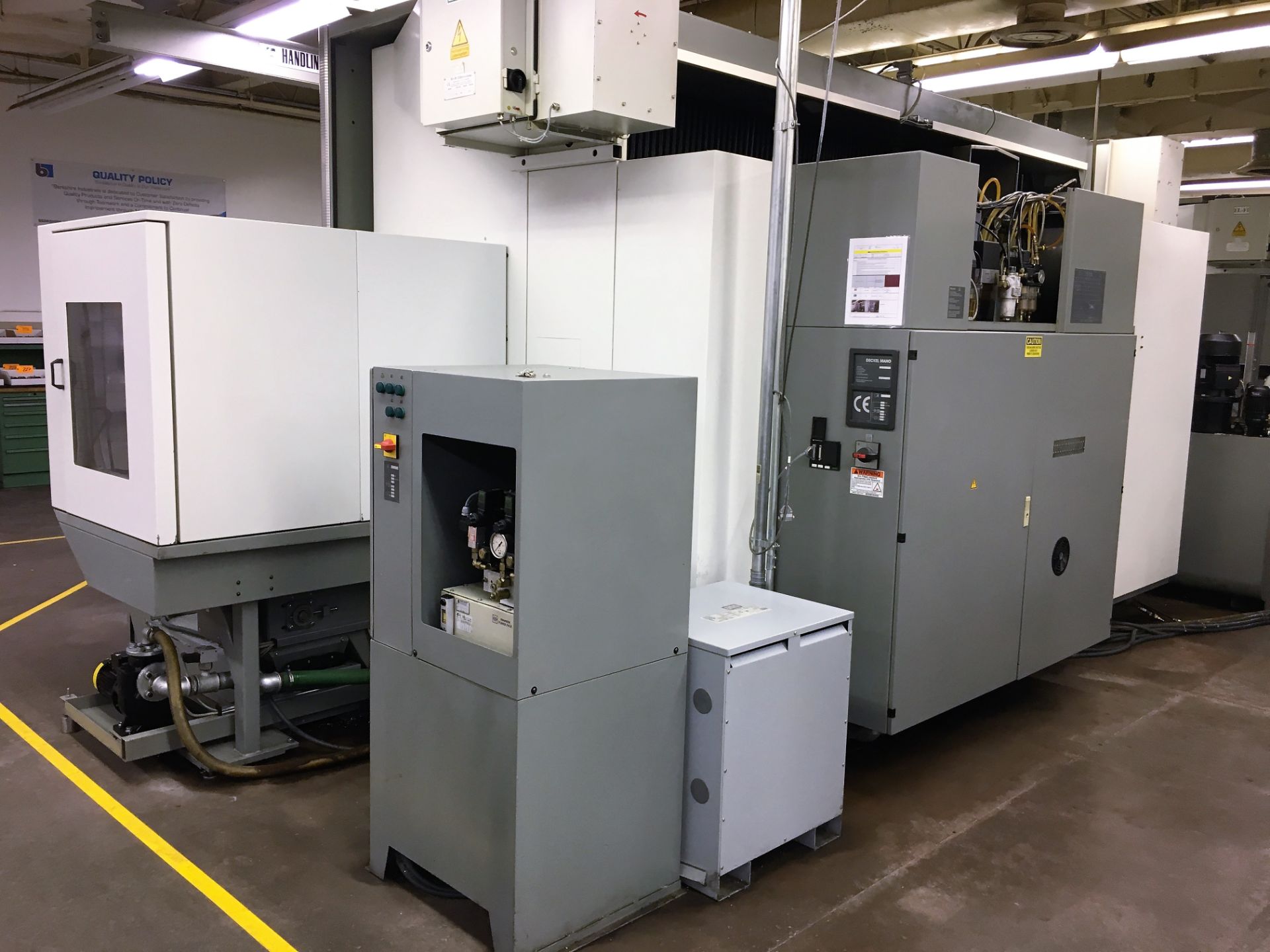 DECKEL-MAHO # DMU-70-VL ''FULL-5-AXIS'' CNC ''TWIN-CNC ROTARY TABLE'' VERTICAL MACHINING CENTER WITH - Image 6 of 7