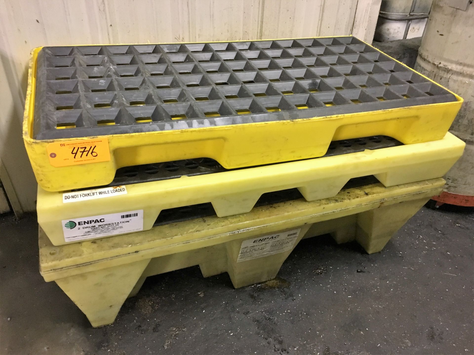 ENPAC OIL SPILL TRAYS