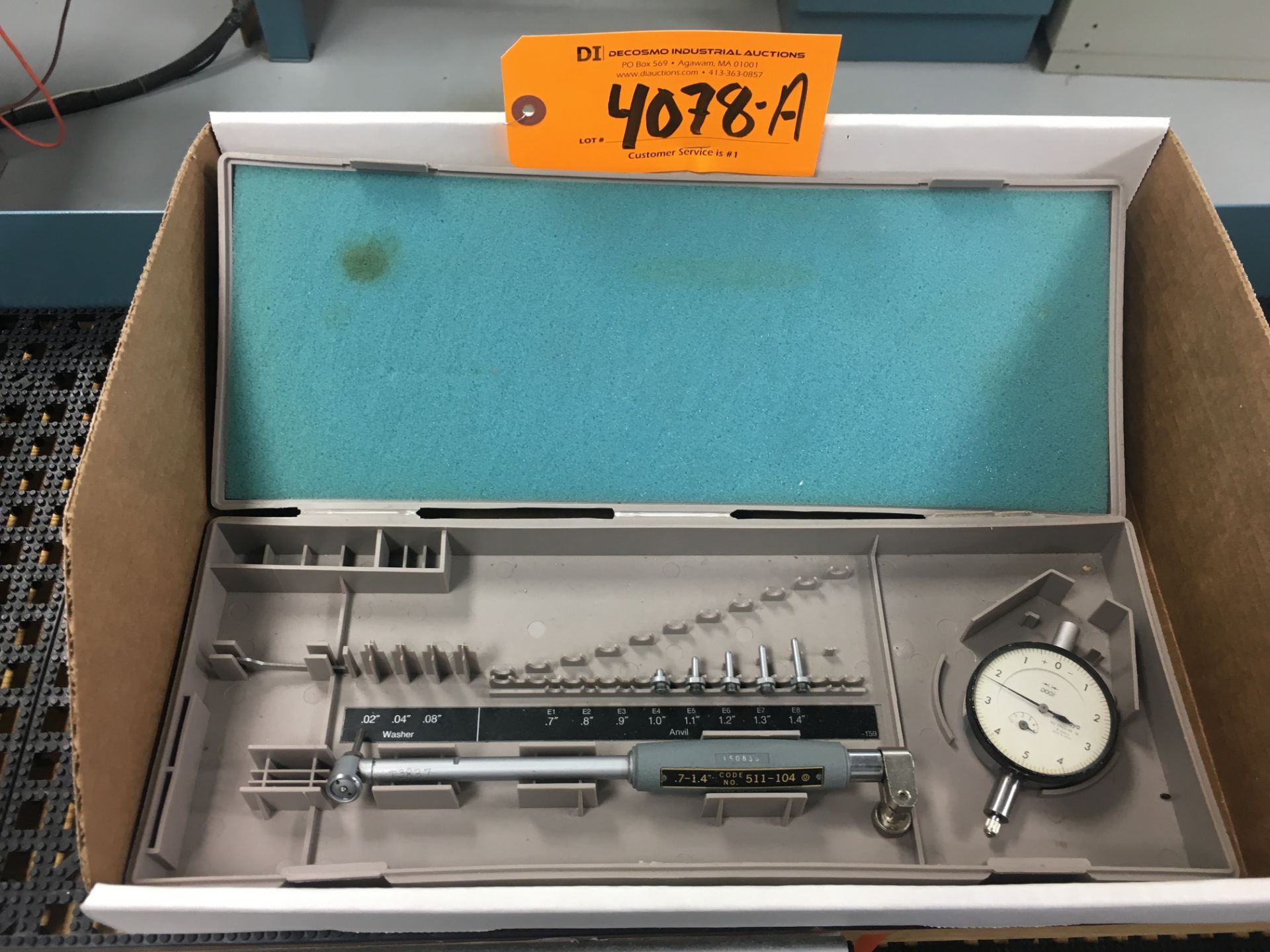 MITUTOYO DIAL BORE GAGE WITH CASE