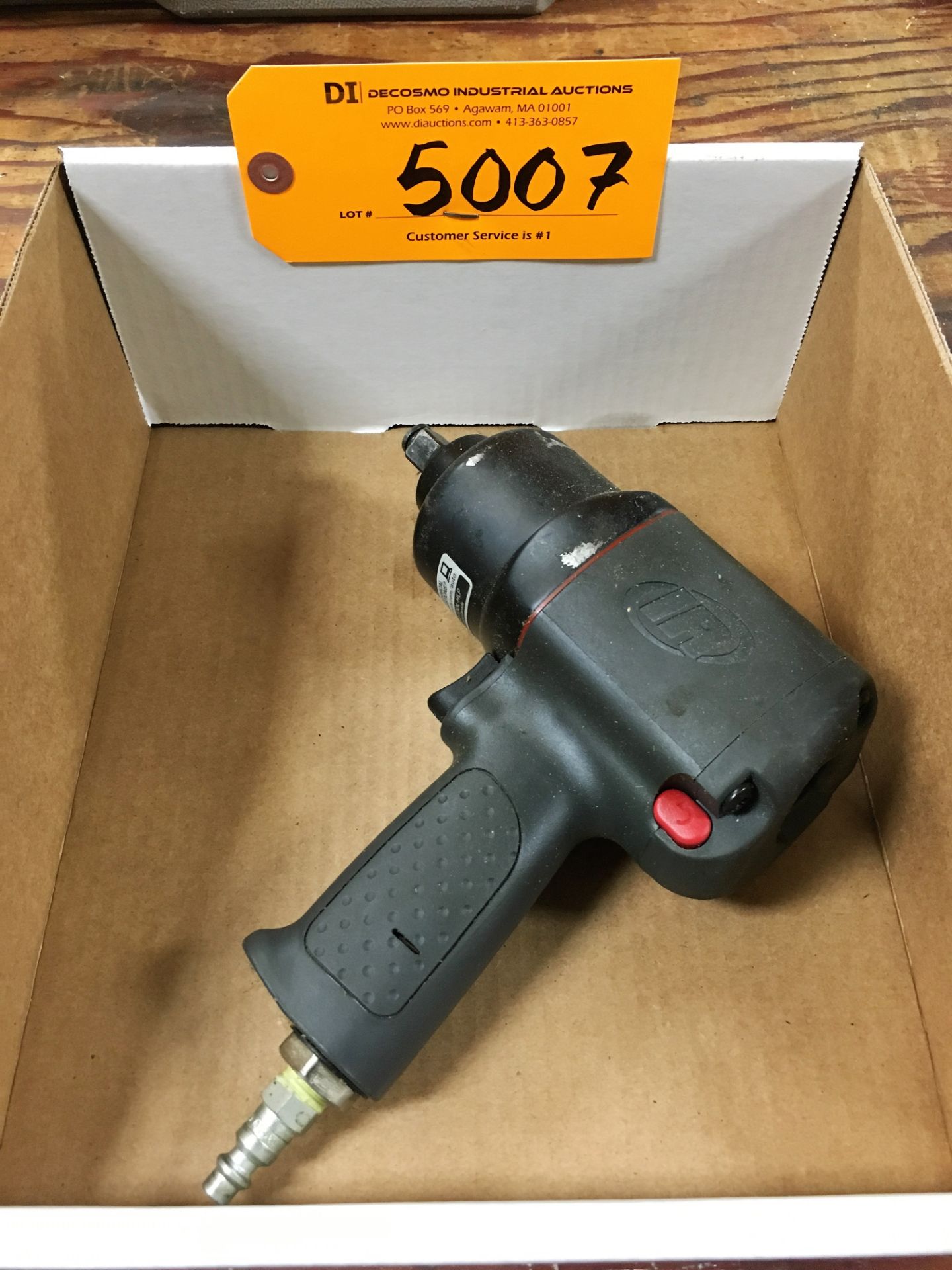 INGERSOLL-RAND (# IR2130) 1/2'' PNEUMATIC IMPACT WRENCH