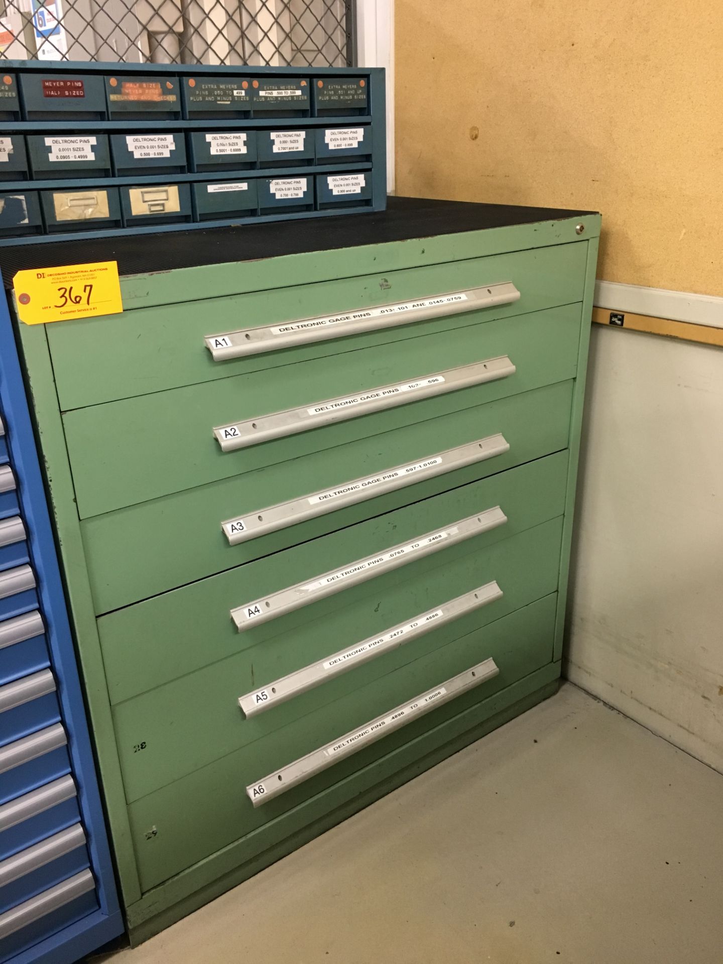 LISTA HEAVY DUTY TOOL CABINET WITH CONTENTS (DELTRONIC PIN GAGES) (*See Photos)