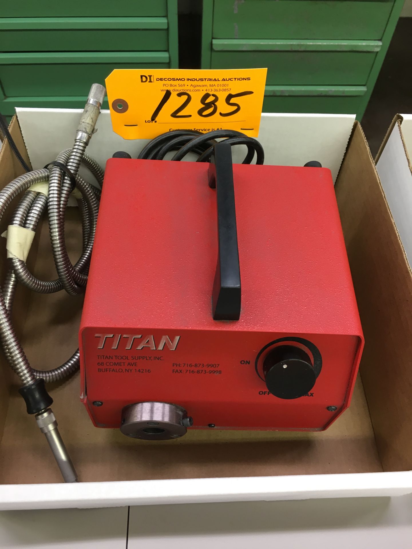 TITAN HIGH INTENSITY LIGHT SOURCE