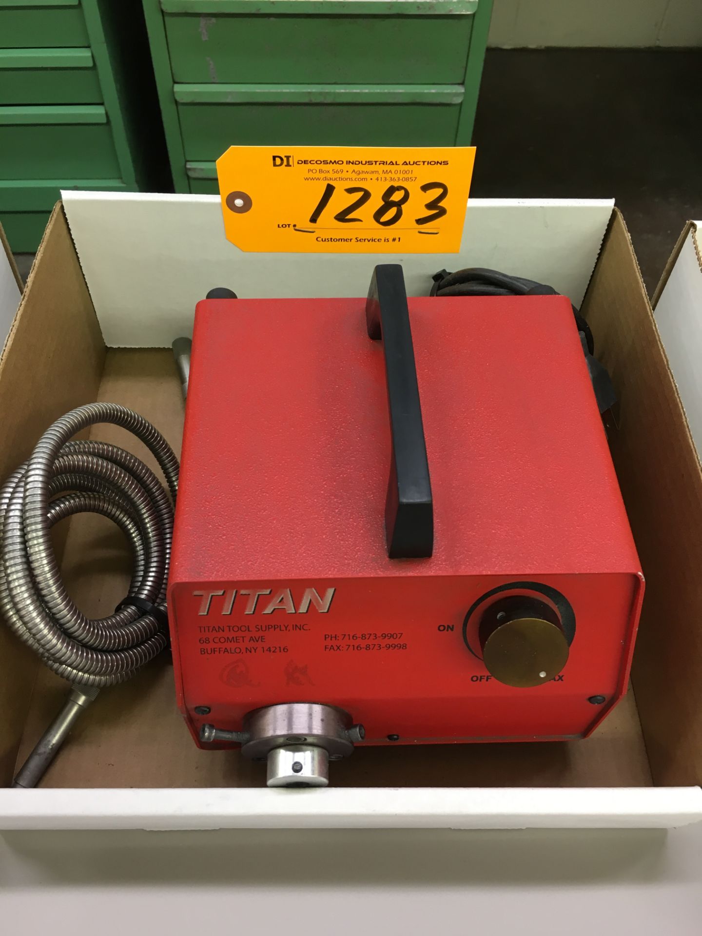 TITAN HIGH INTENSITY LIGHT SOURCE