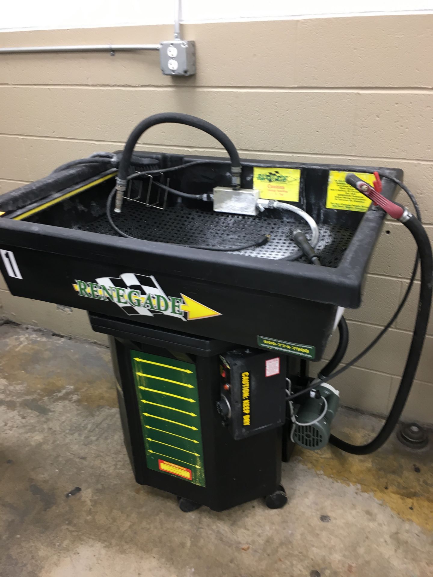 SERVICE LINE # RENEGADE-TMB-4000 PORTABLE ''SOLVENT FREE'' PARTS WASHER, (NEW 2014)