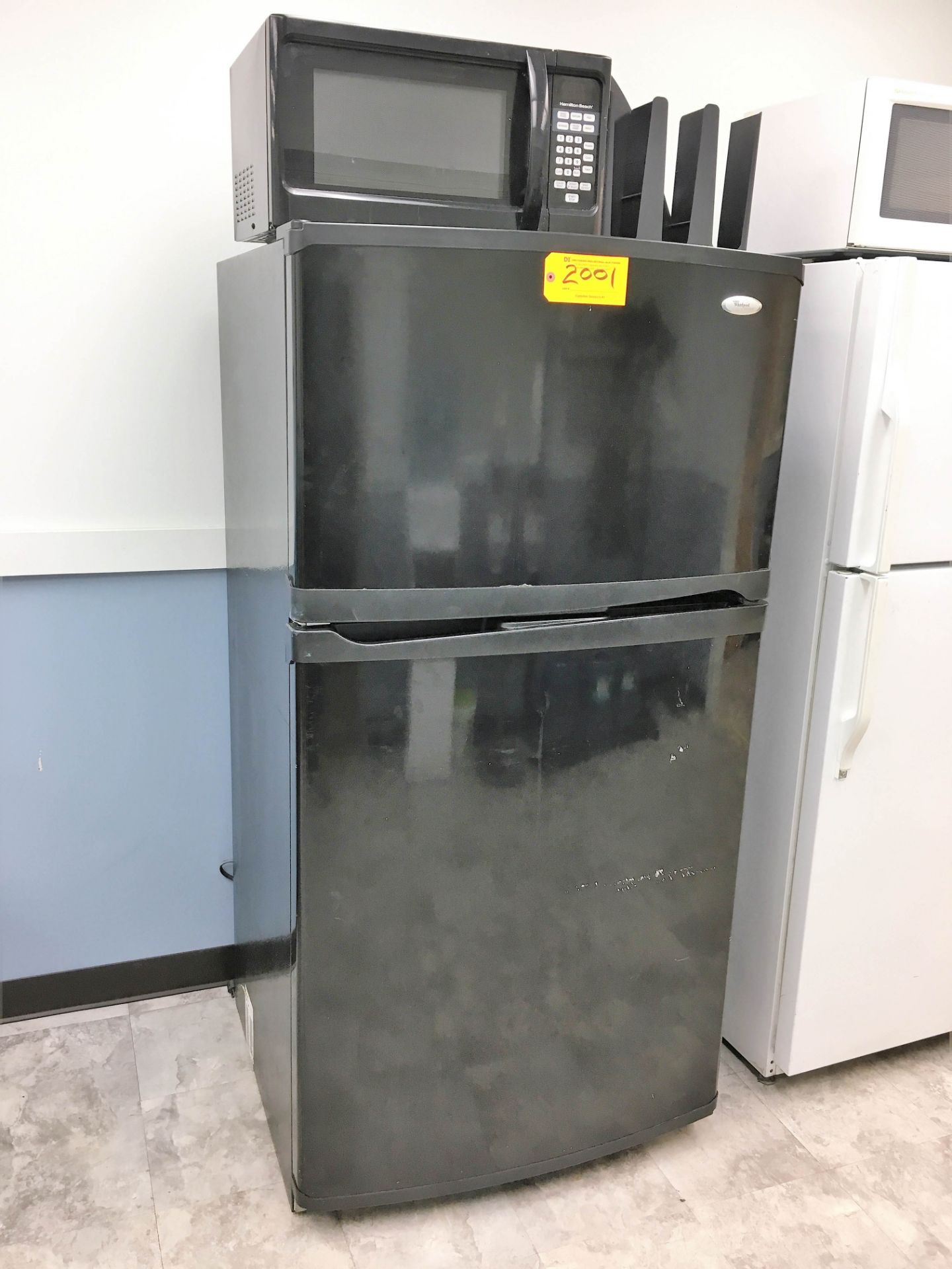 WHIRLPOOL REFRIGERATOR FREEZER WITH MICROWAVE