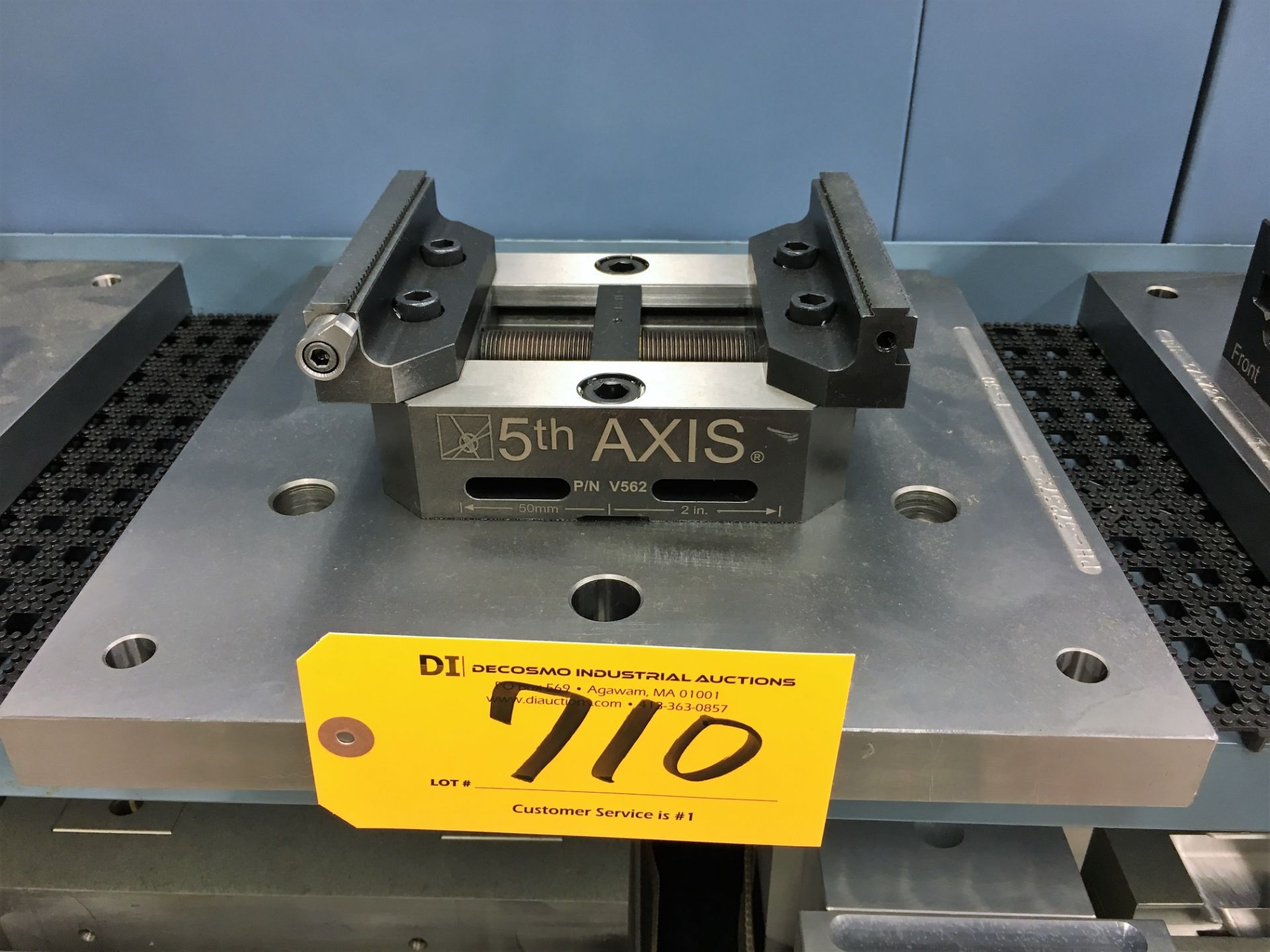 ''5TH-AXIS'' # V-562 PRECISION VISE WITH FIXTURE PLATE