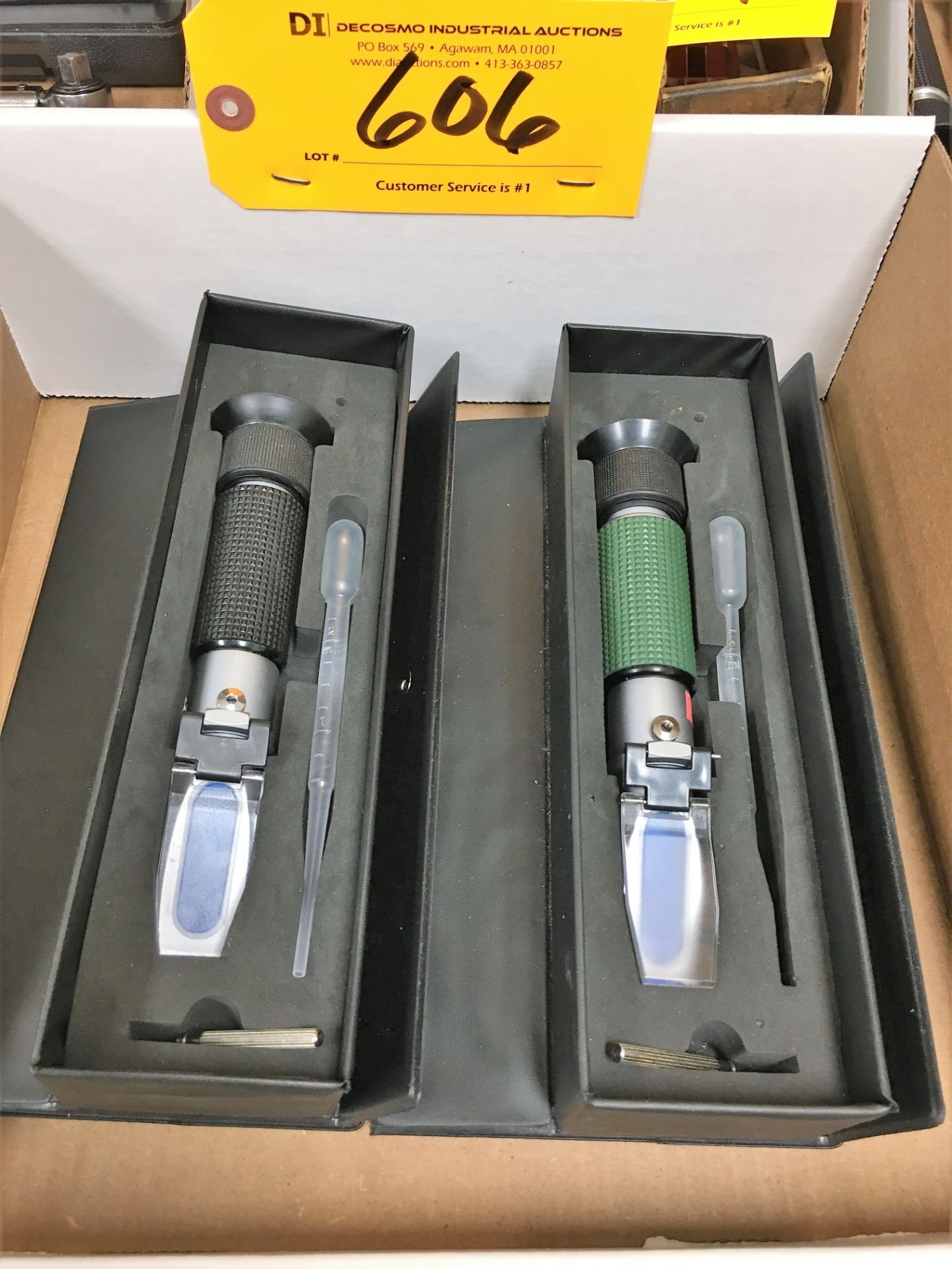PORTABLE REFRACTOMETERS