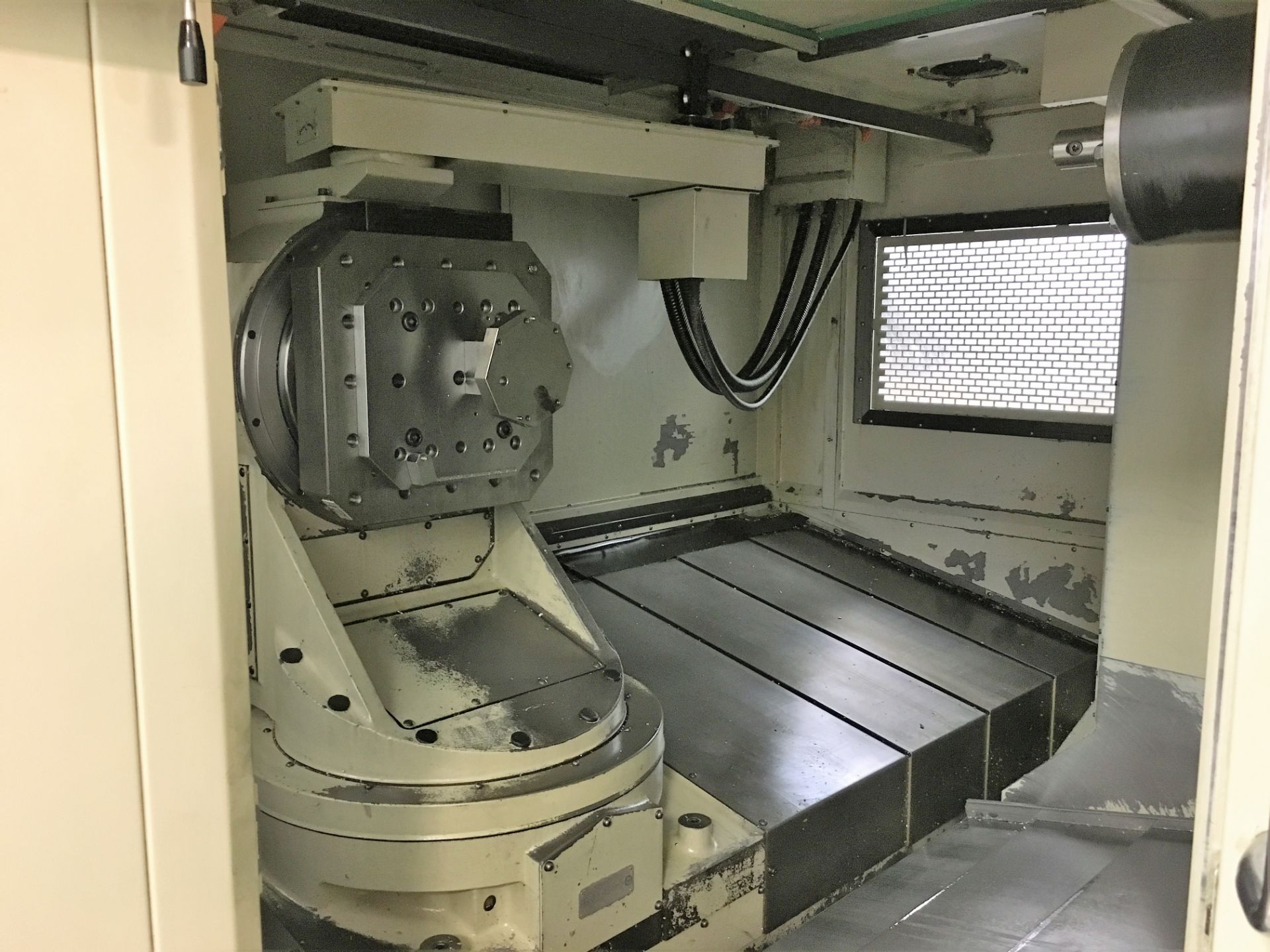 MITSUI-SEIKI # HU-40-T-5X ''FULL-5-AXIS'' CNC ''HIGH PRECISION'' HORIZONTAL MACHINING CENTER WITH - Image 3 of 8