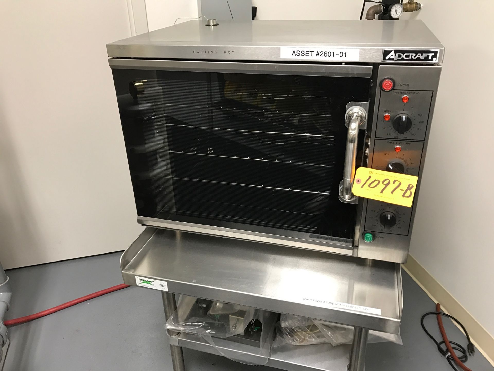 ADCRAFT # COH-3100WPRO CONVECTION OVEN (3100 WATTS) WITH REGENCY STAINLESS STEEL WORK TABLE (NEW