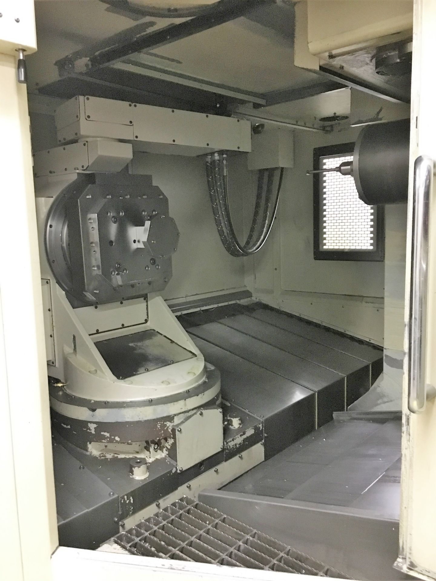 MITSUI-SEIKI # HU-40-T-5X ''FULL-5-AXIS'' CNC ''HIGH PRECISION'' HORIZONTAL MACHINING CENTER WITH - Image 3 of 7