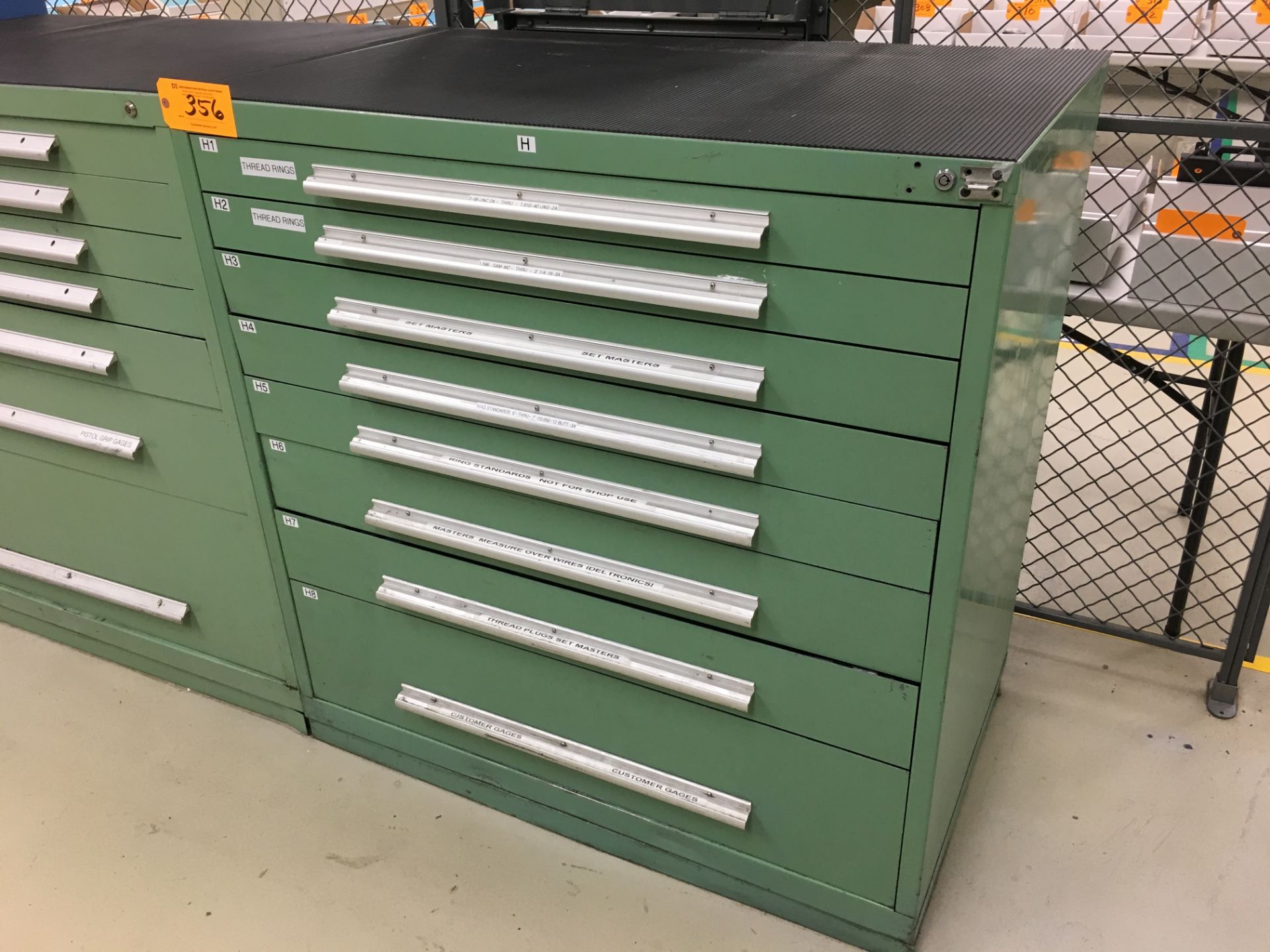 LISTA HEAVY DUTY TOOL CABINET WITH CONTENTS (MASTER THREAD & RING GAGES) (*See Photos)