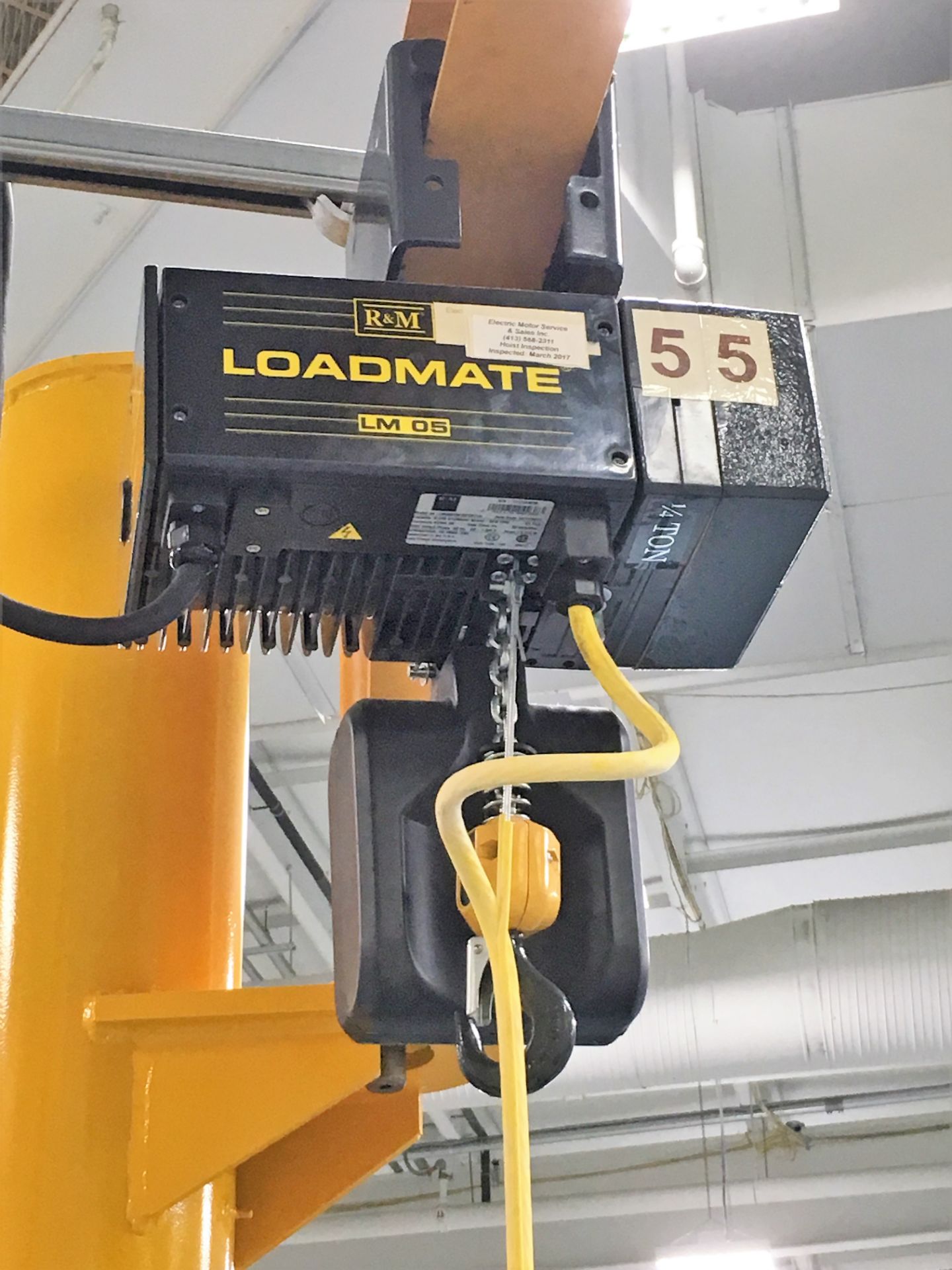 SPACEMASTER FLOOR TYPE JIB WITH R&M 1/4 TON LOADMATE ELECTRIC CHAIN HOIST - Image 2 of 2