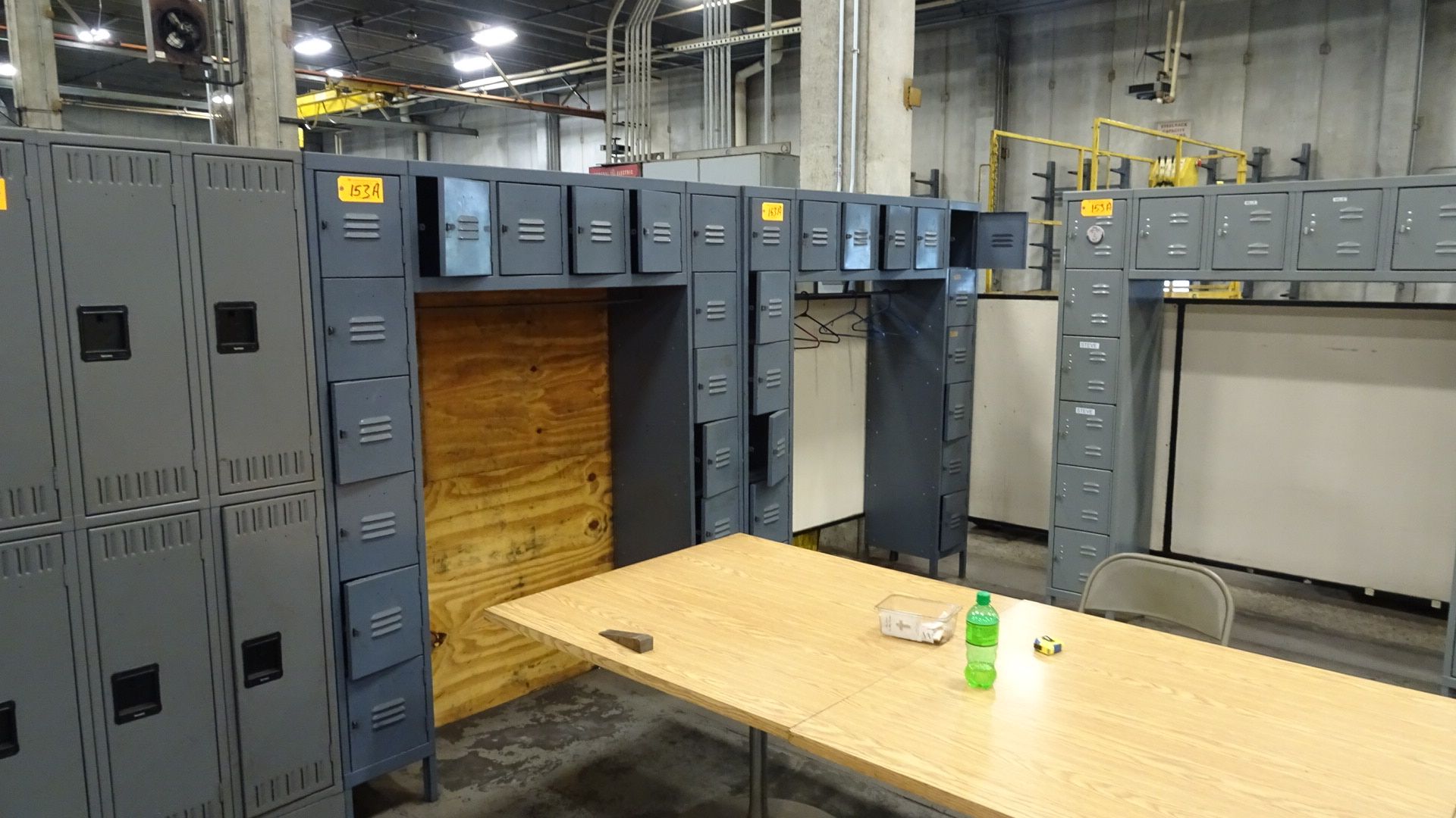 (6) Sections of Lockers
