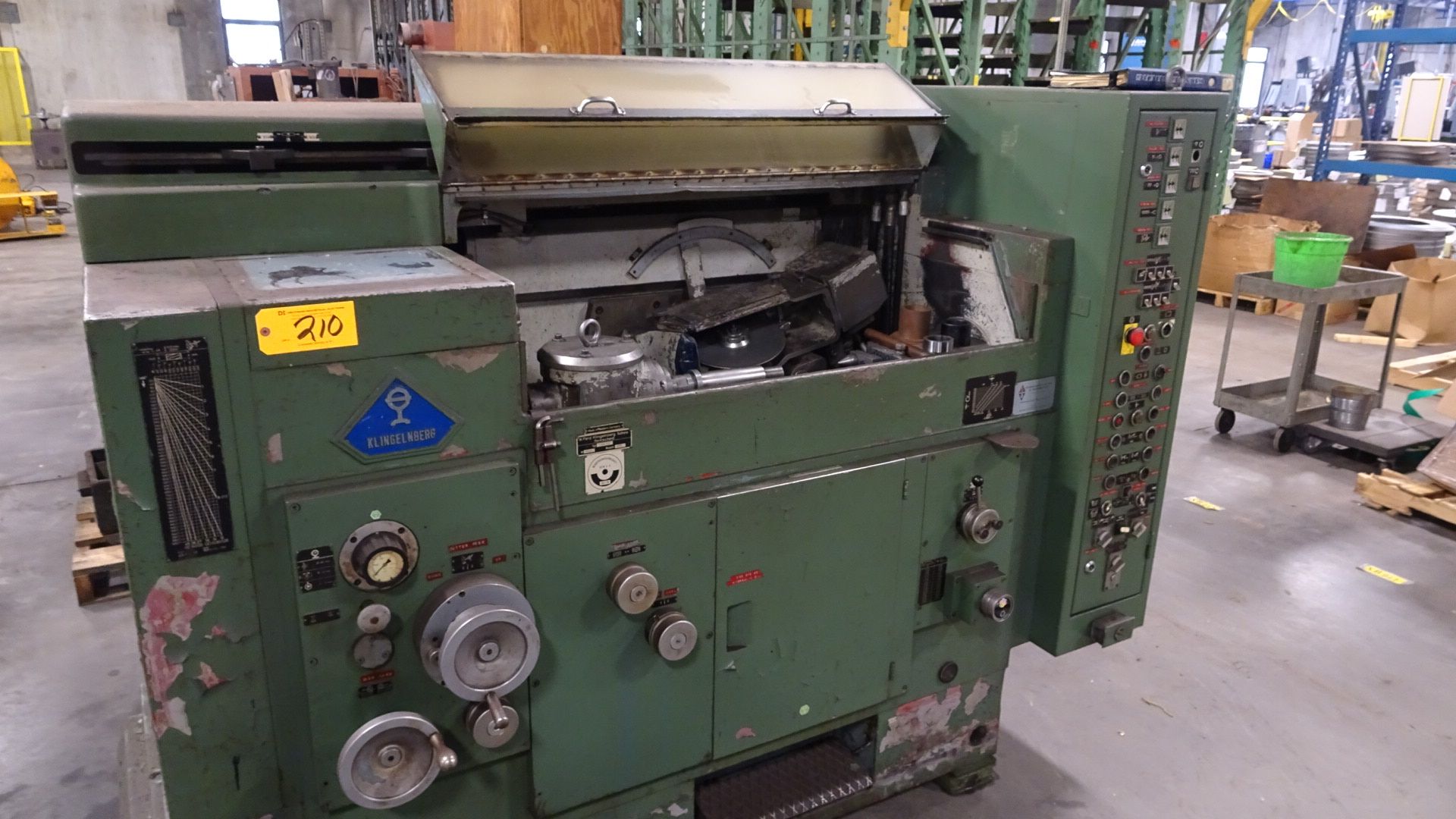 Klingenberg Hob Grinder\Cutter Shaper, Type AGW 231, with Tooling & Gearing, sn:3546 - Image 2 of 5
