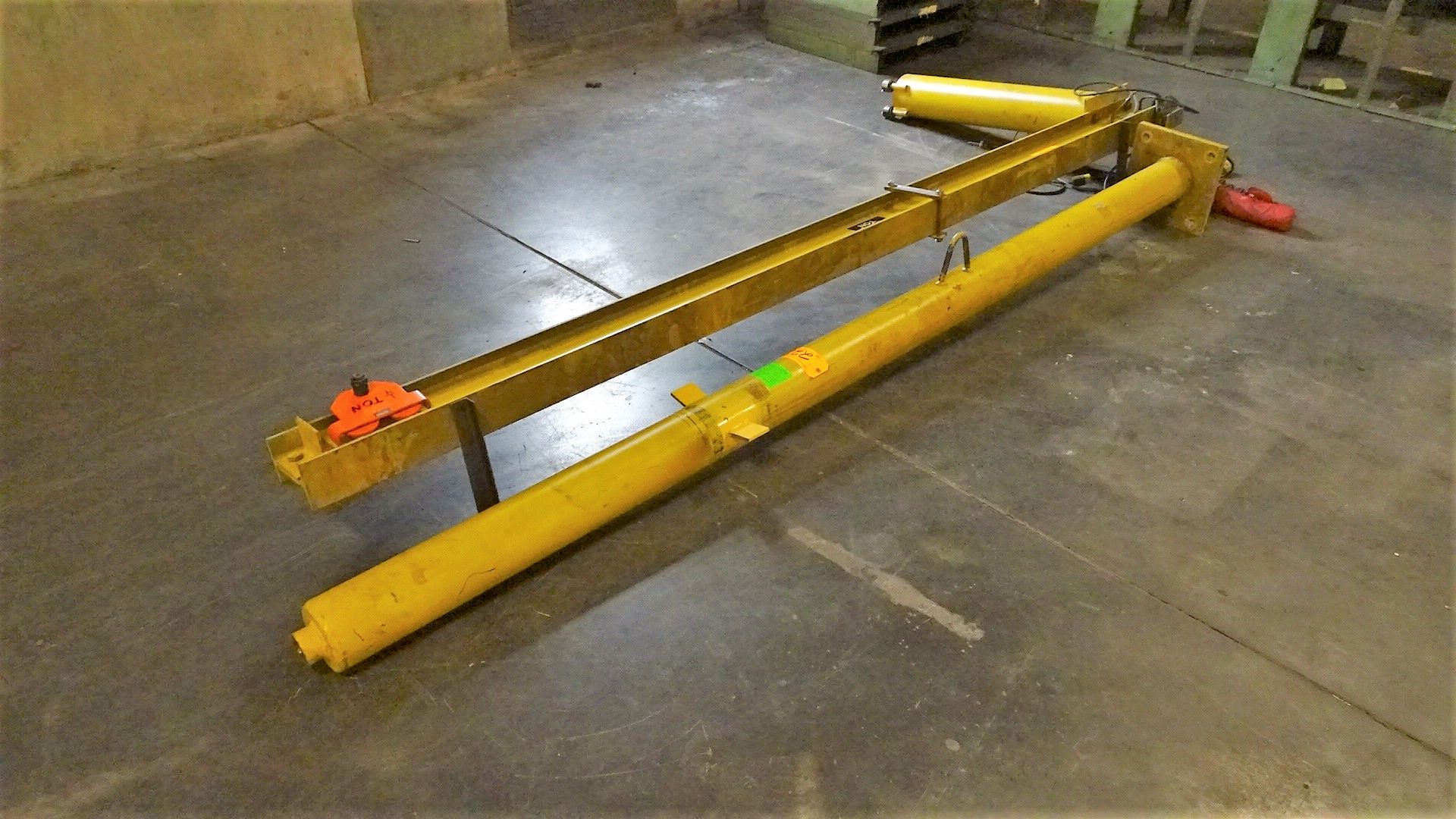 Free Standing Jib Crane with Approx 10' Column, 10' Swing Arm & Coffing 1/4-Ton Electric Chain