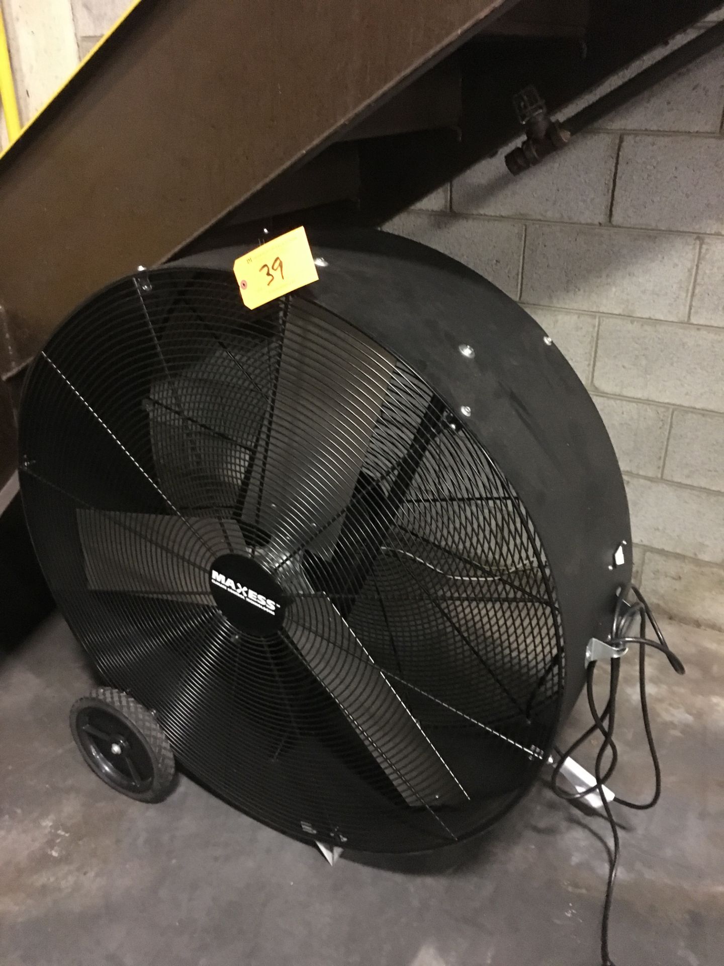 Maxess 42'' Portable Shop Fan