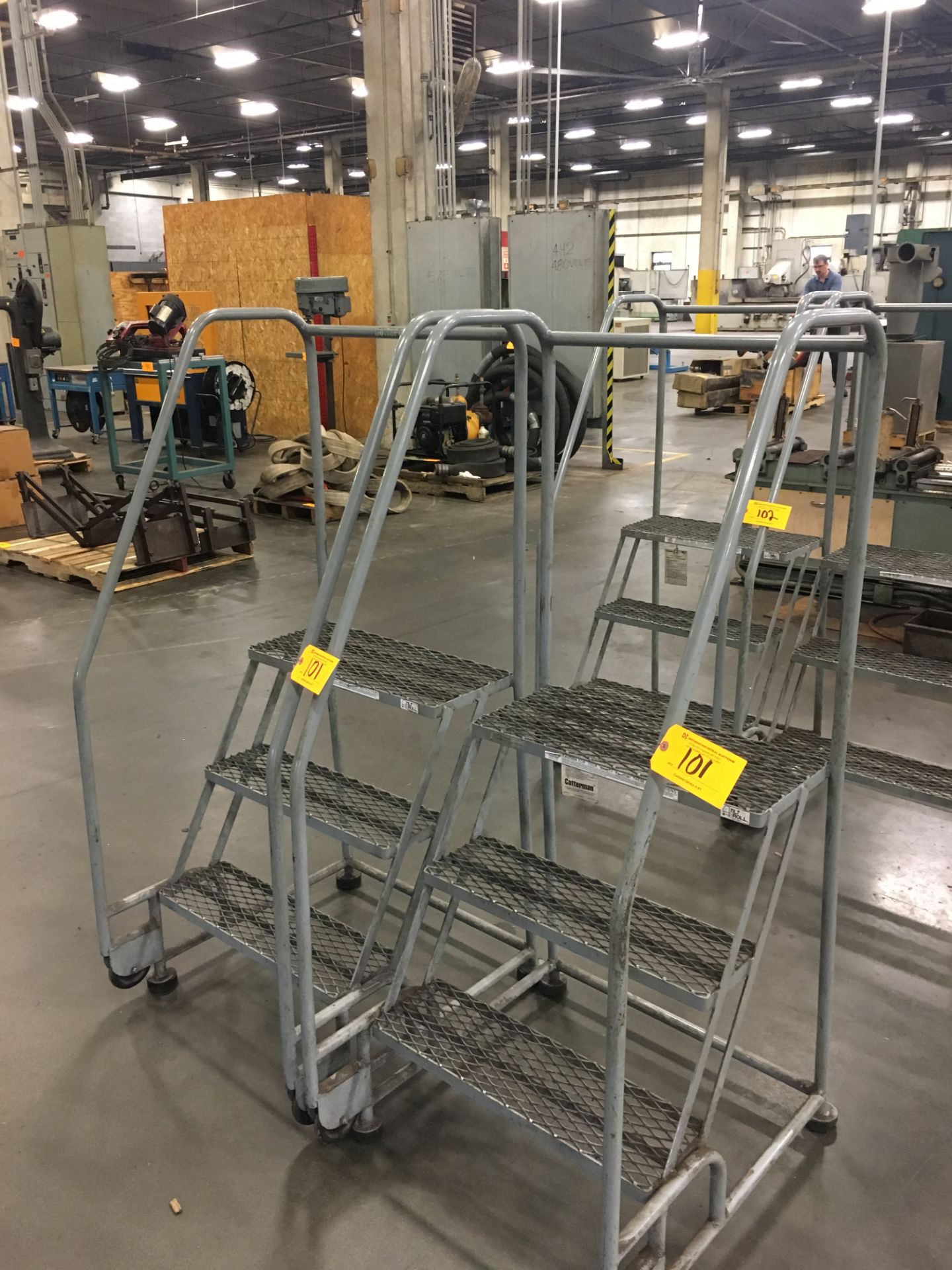 (2) Cotterman 3-Step Portable Aircraft Ladders