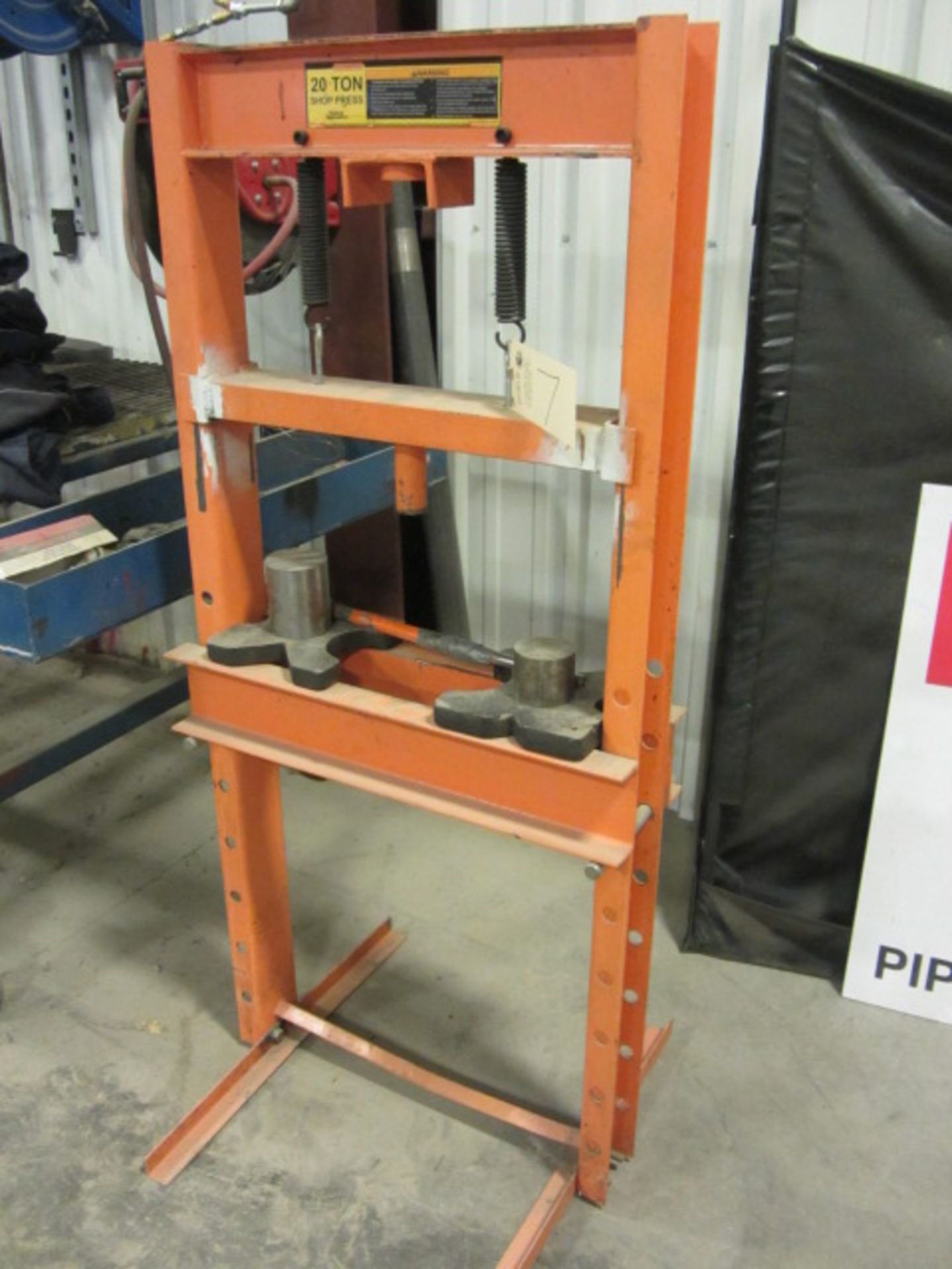 Central Hydraulics 20 Ton H-Frame Press with 18'' Between Uprights, Adjustable, sn:32879 - Image 3 of 4