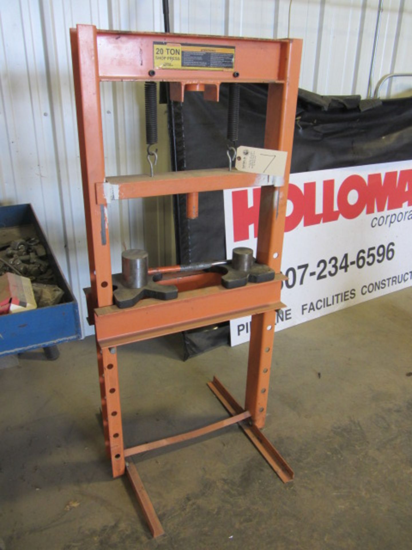 Central Hydraulics 20 Ton H-Frame Press with 18'' Between Uprights, Adjustable, sn:32879