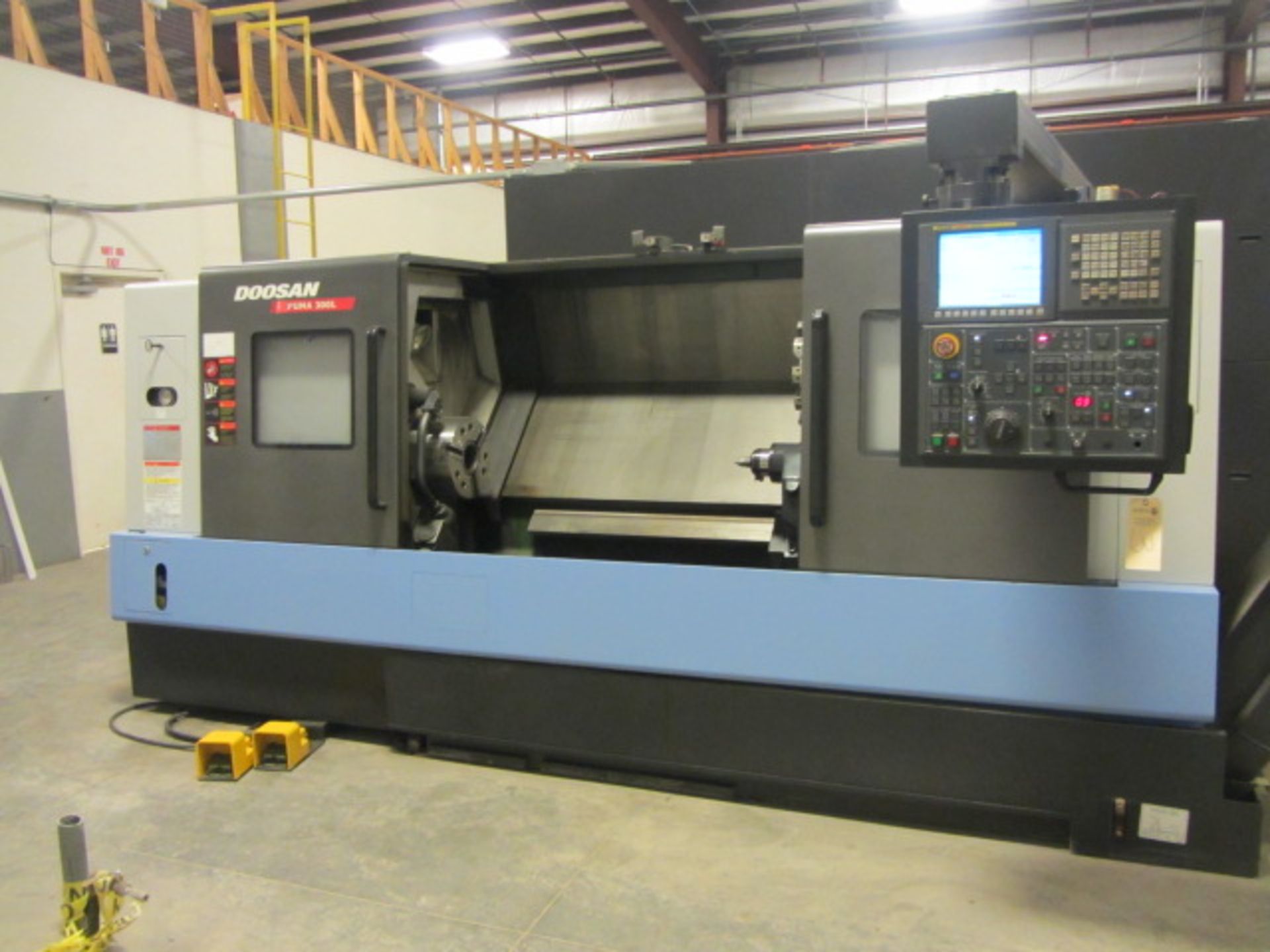 Doosan Puma Model 300LC CNC Turning Center with 12'' 3-Jaw Power Chuck, Approx 55'' Max Distance - Image 5 of 8