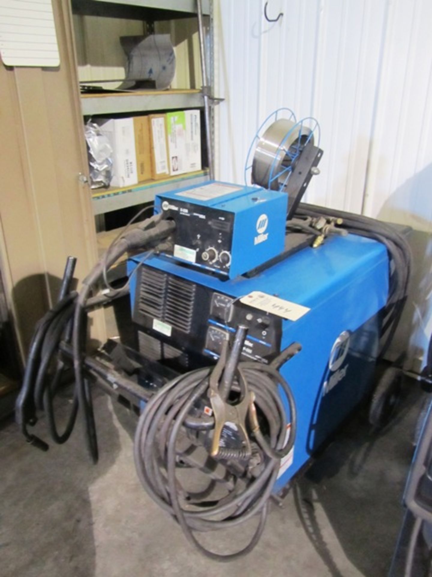 Miller CP302 CV-DC 300 Amp Portable Mig Welder with Miller S-22A 24V Wire Feed, sn:KH397552