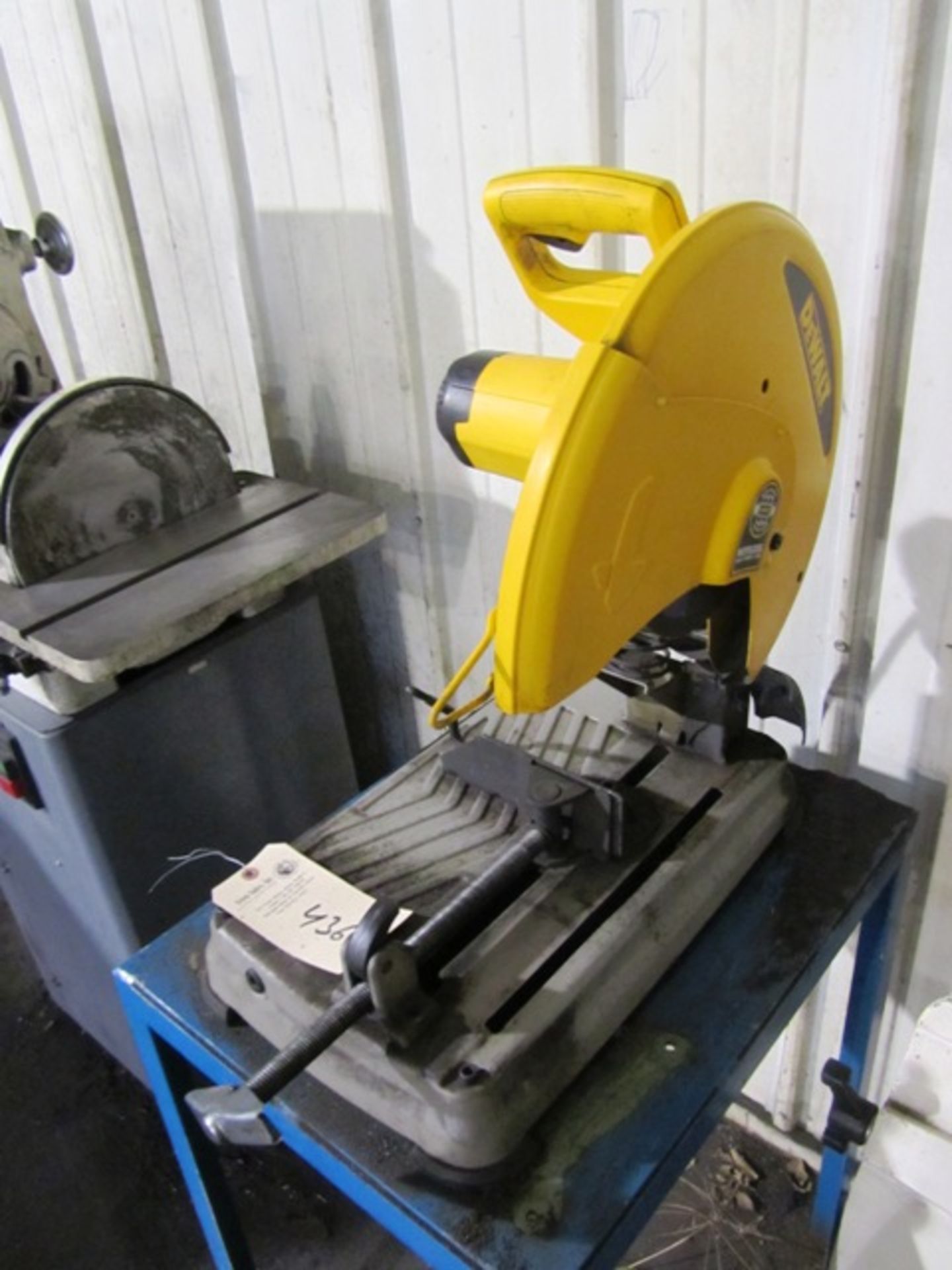 Dewalt 8'' Abrasive Chop Saw