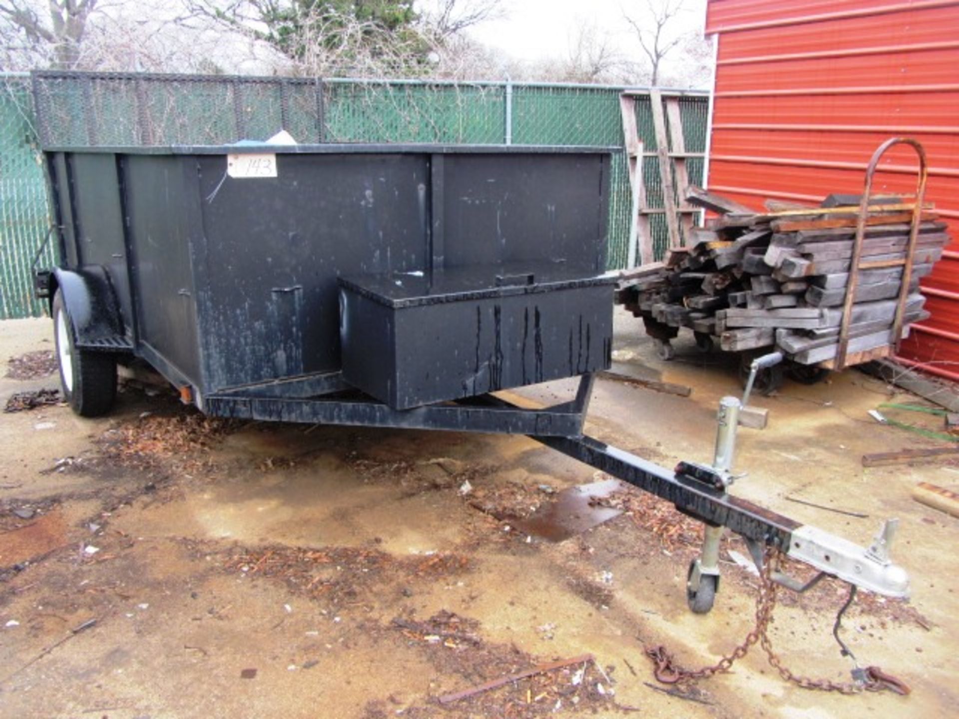 10' Metal Trailer with Gate, Hitch