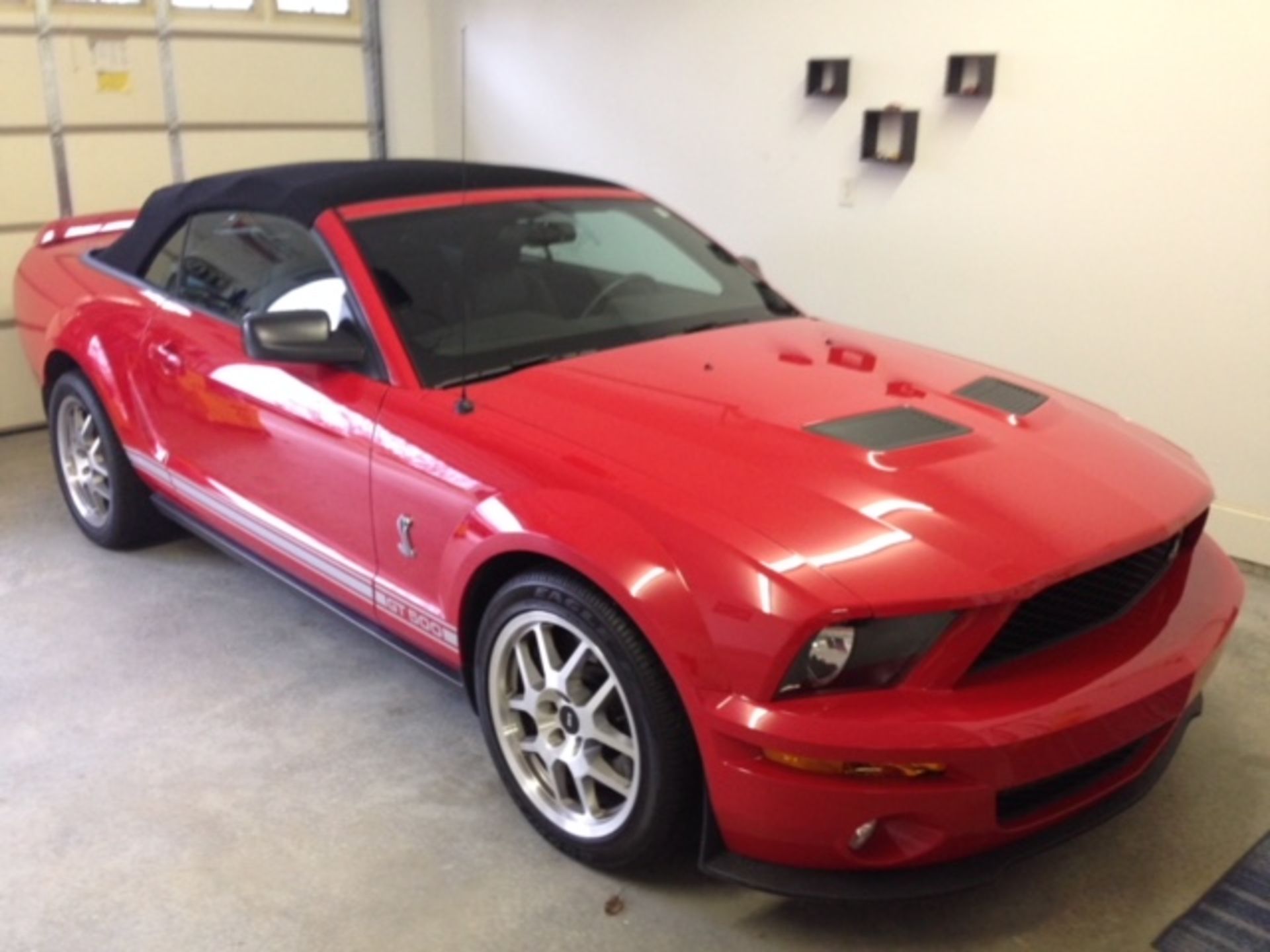 Ford Cobra GT500 Convertible Mustang with 6 Speed Manual, Approx 13,400 miles, vin: