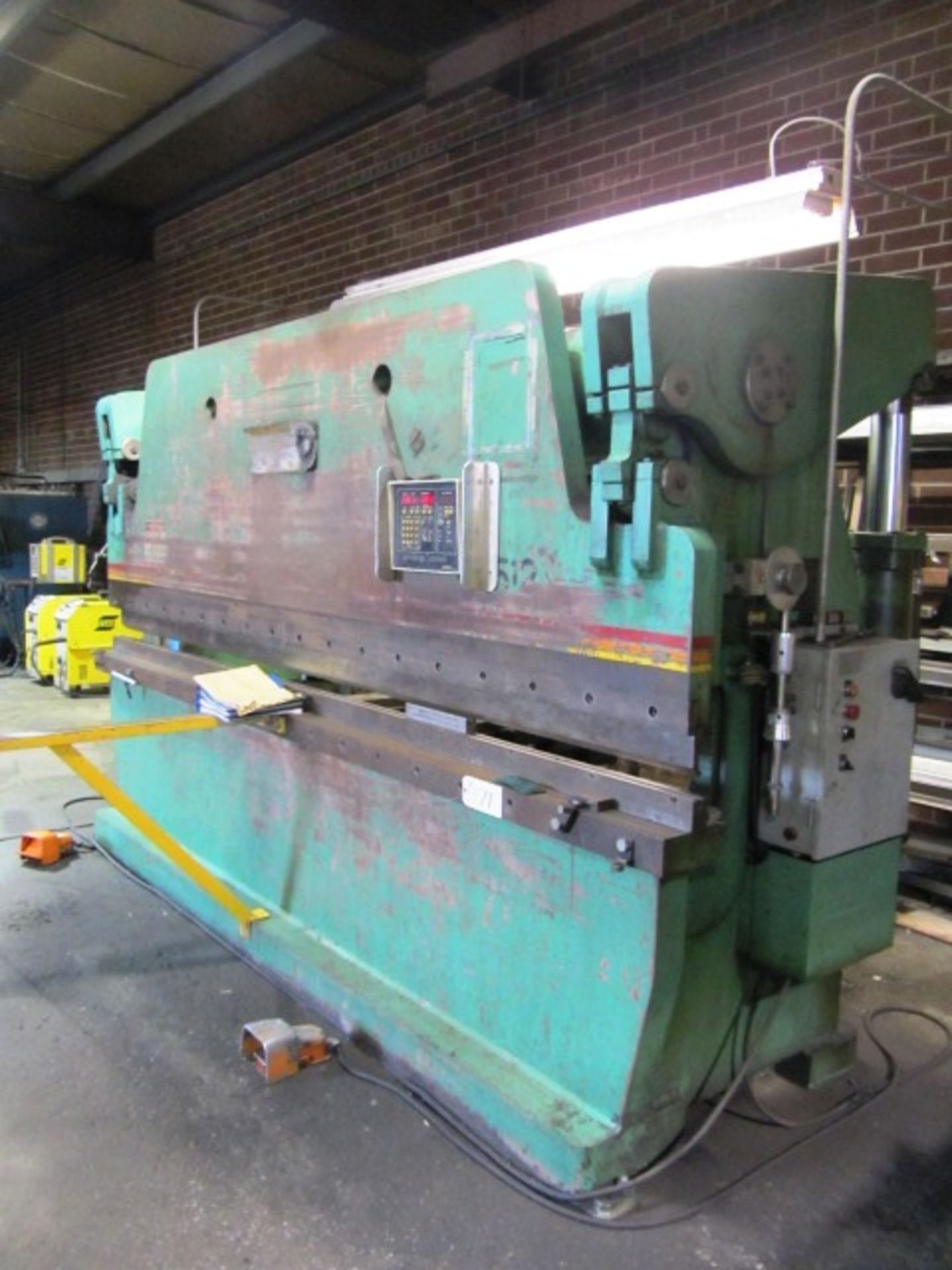 Accurpress Model 717512 12' x 175 Ton CNC Hydraulic Press Brake with Flush Floor, Foot Actuator, - Image 2 of 8