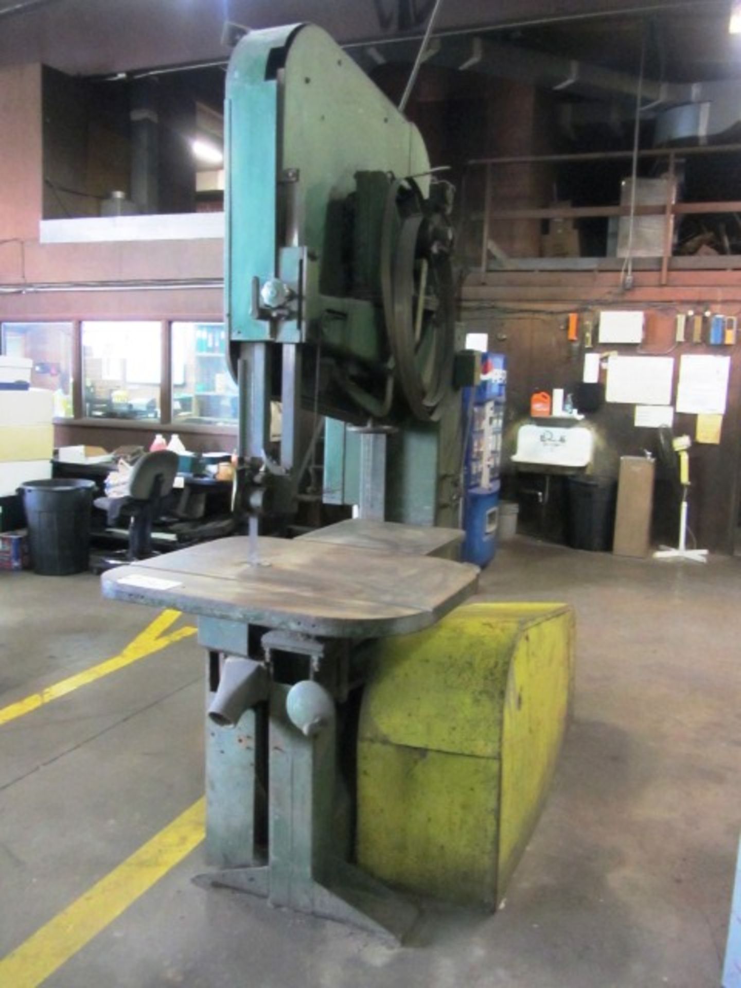 Do-All 35'' Vertical Bandsaw with 31'' x 36'' Worktable, Variable Blade Speeds, sn:31-50187 - Image 4 of 6