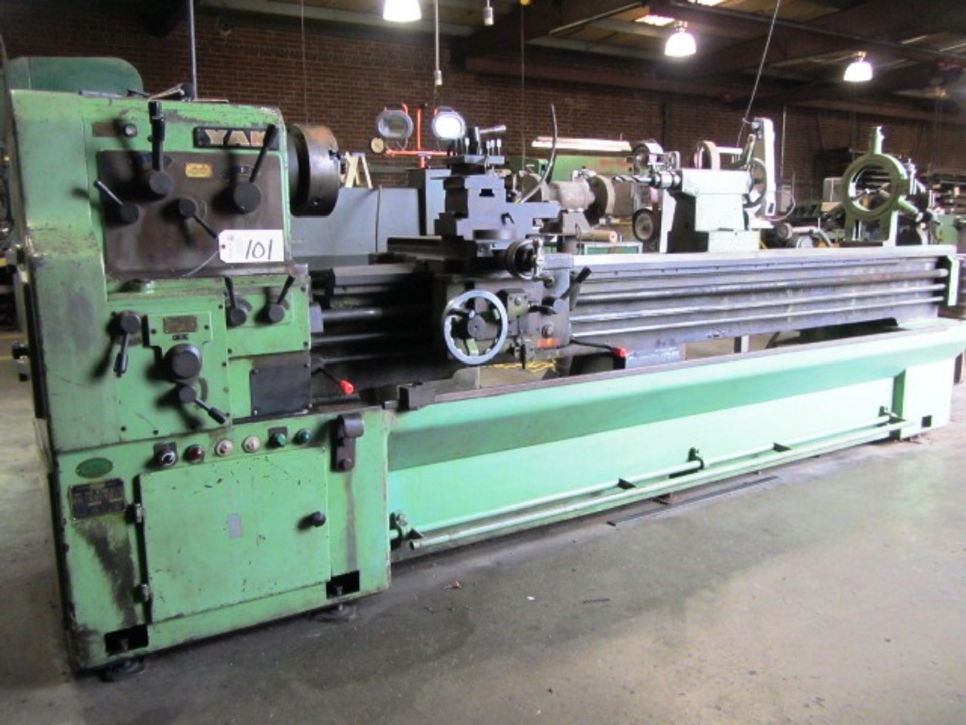 Yam 24'' Swing x 100'' Centers Engine Lathe with Approx 10'' 3-Jaw Chuck, Spindle Speeds to 1500