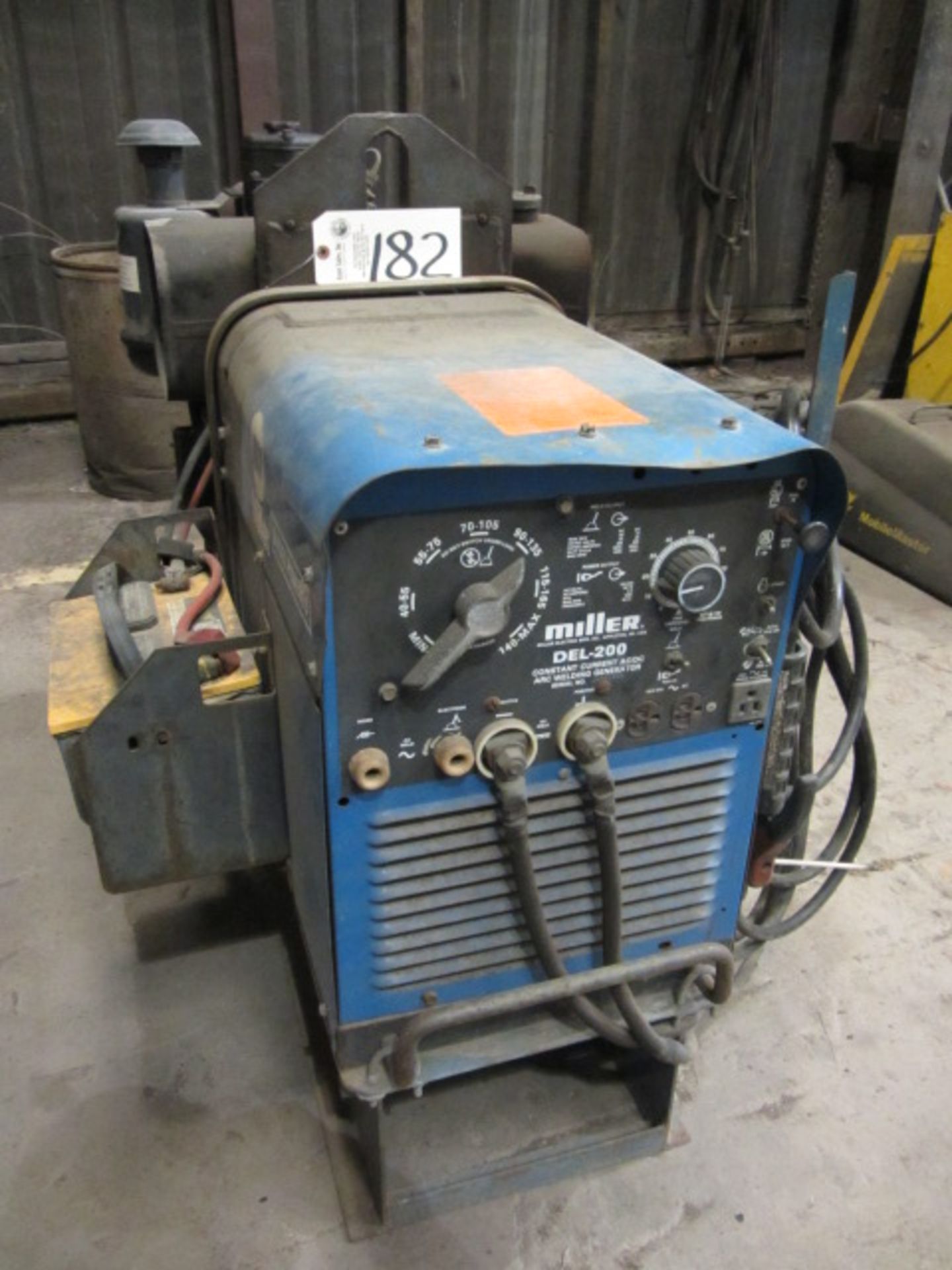 Miller DEL-200 Welding Generator, sn:JH261604