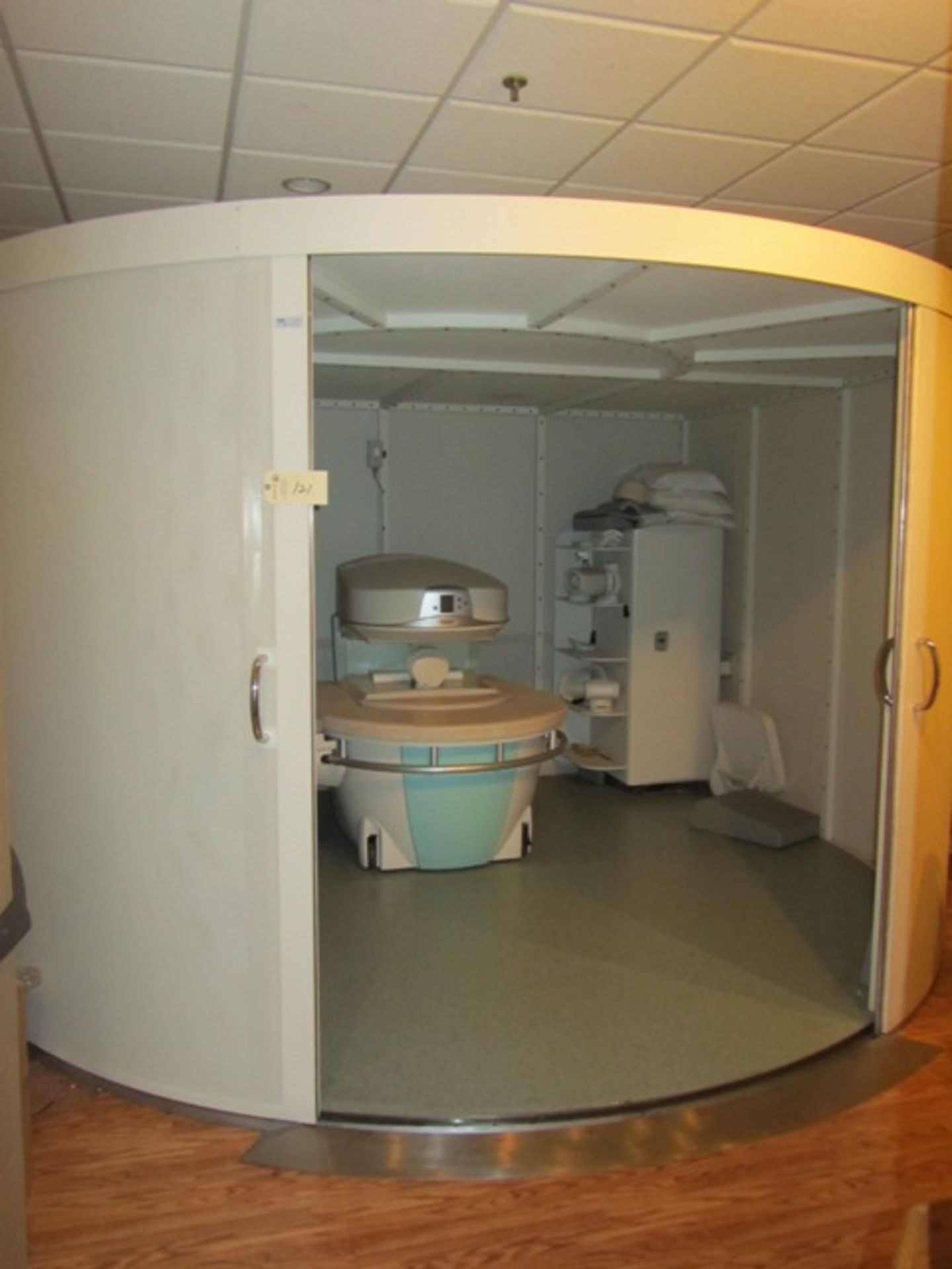 Contents of MRI Room consisting of Esaote EScan Opera MRI Machine, sn:02703, Work Desk, Monitor* - Image 6 of 7