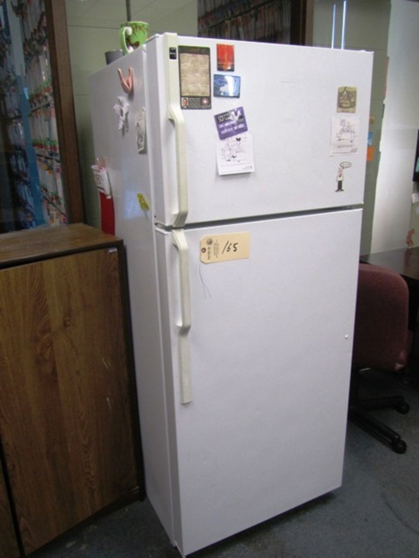 Refrigerator / Freezer*located Oak Lawn, IL