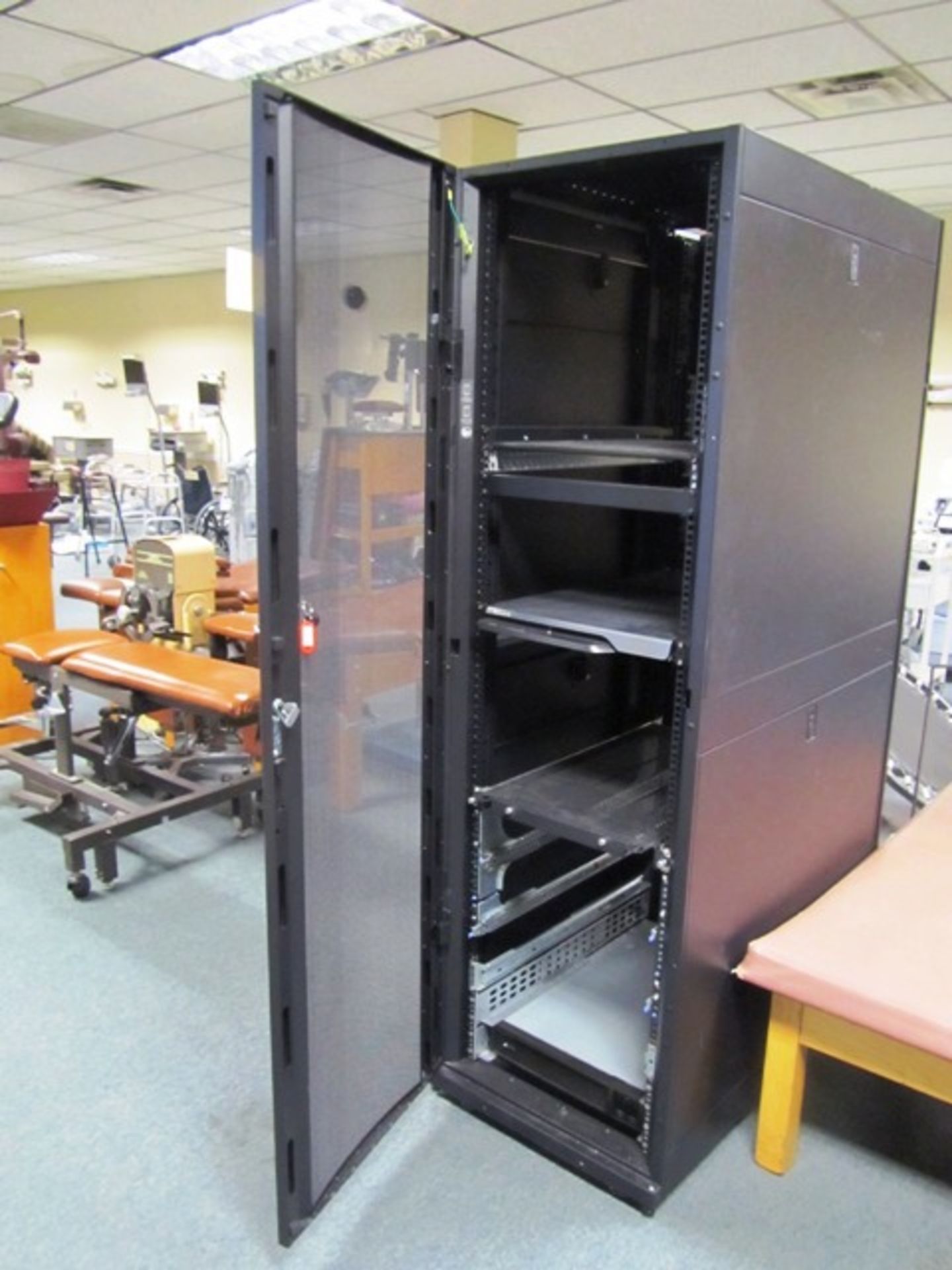 APC Server Cabinet*located Oak Lawn, IL