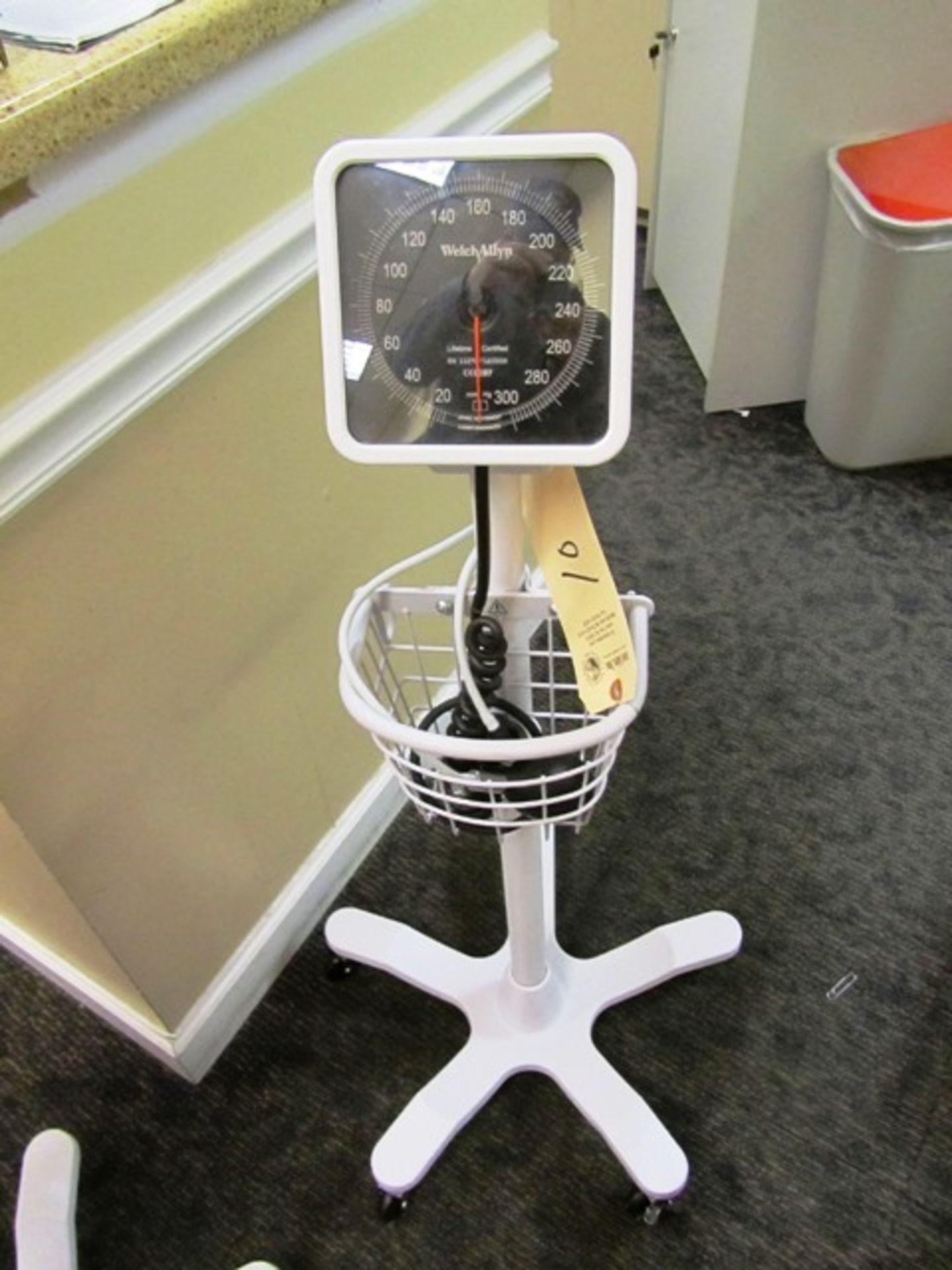 Welch Allyn Portable Blood Pressure Machine *located Oak Lawn, IL