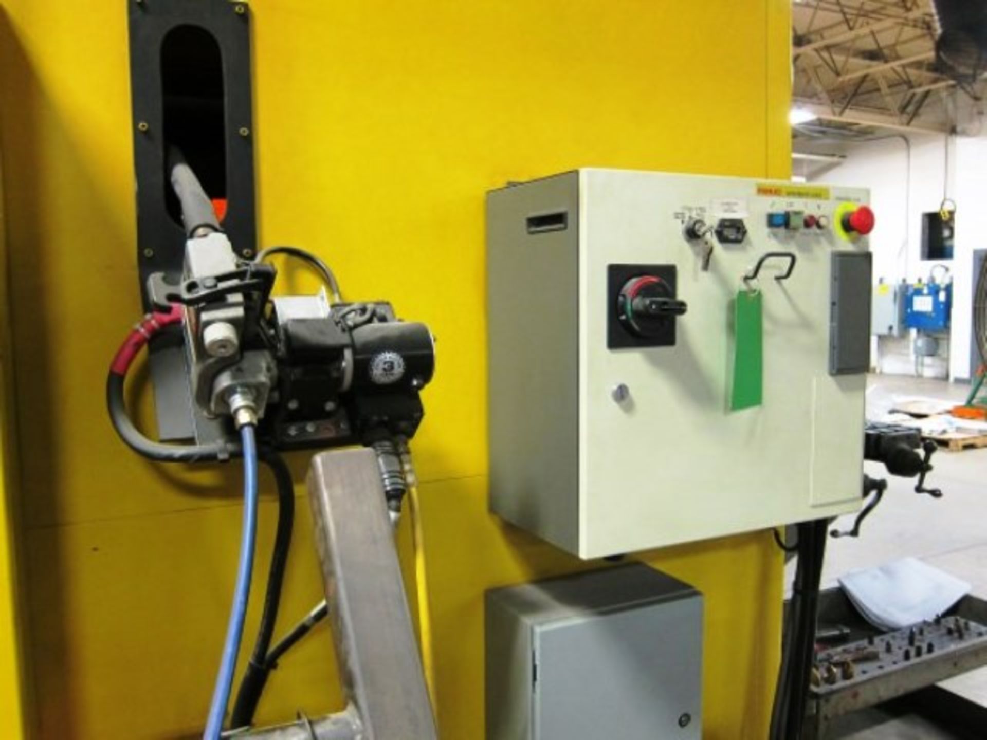 Genesis Model CRZ-ST CNC Robotic Weld Cell with Fanuc 100iBE 6-Axis Welding Robot, Lincoln Powerwave - Image 2 of 5