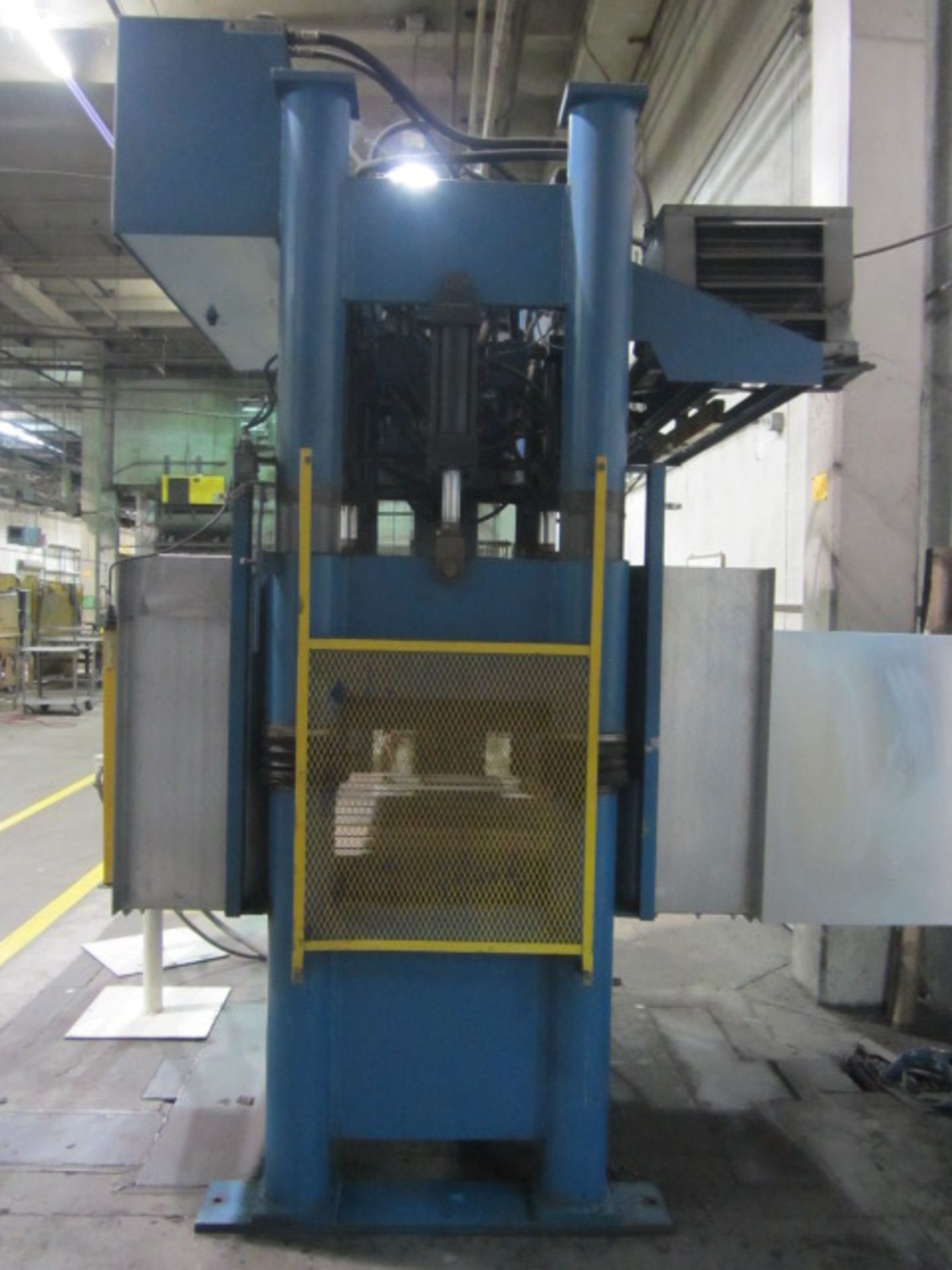 Beckwood Model 200P3254 200T 4-Post Hydraulic Press with 32'' x 54'' T-Slot Bed & Ram, 8'' Stroke, - Image 8 of 9