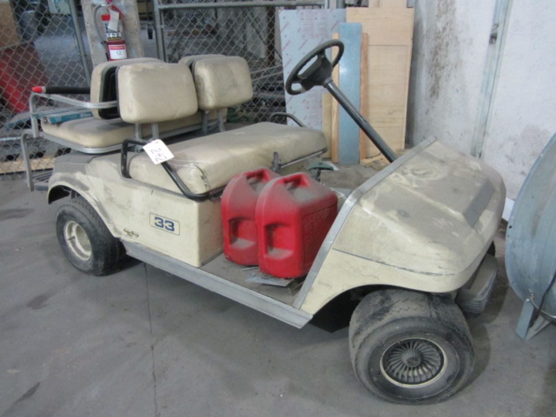 Golf Cart (maintenance, non-running)
