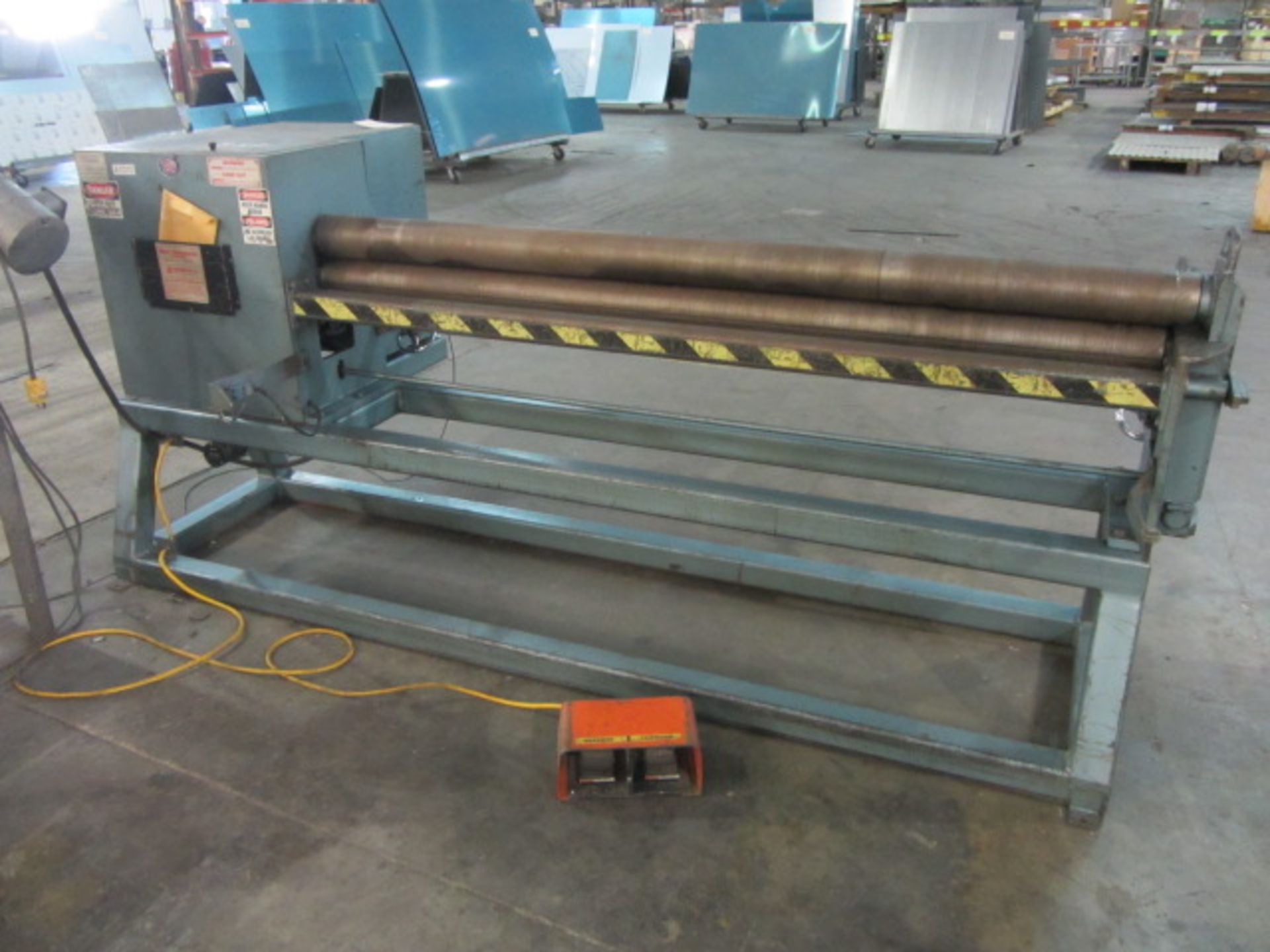 New Dimension Model MP6.059 6' x 16ga Initial Pinch Plate Bending Roll with Adjustable Bottom