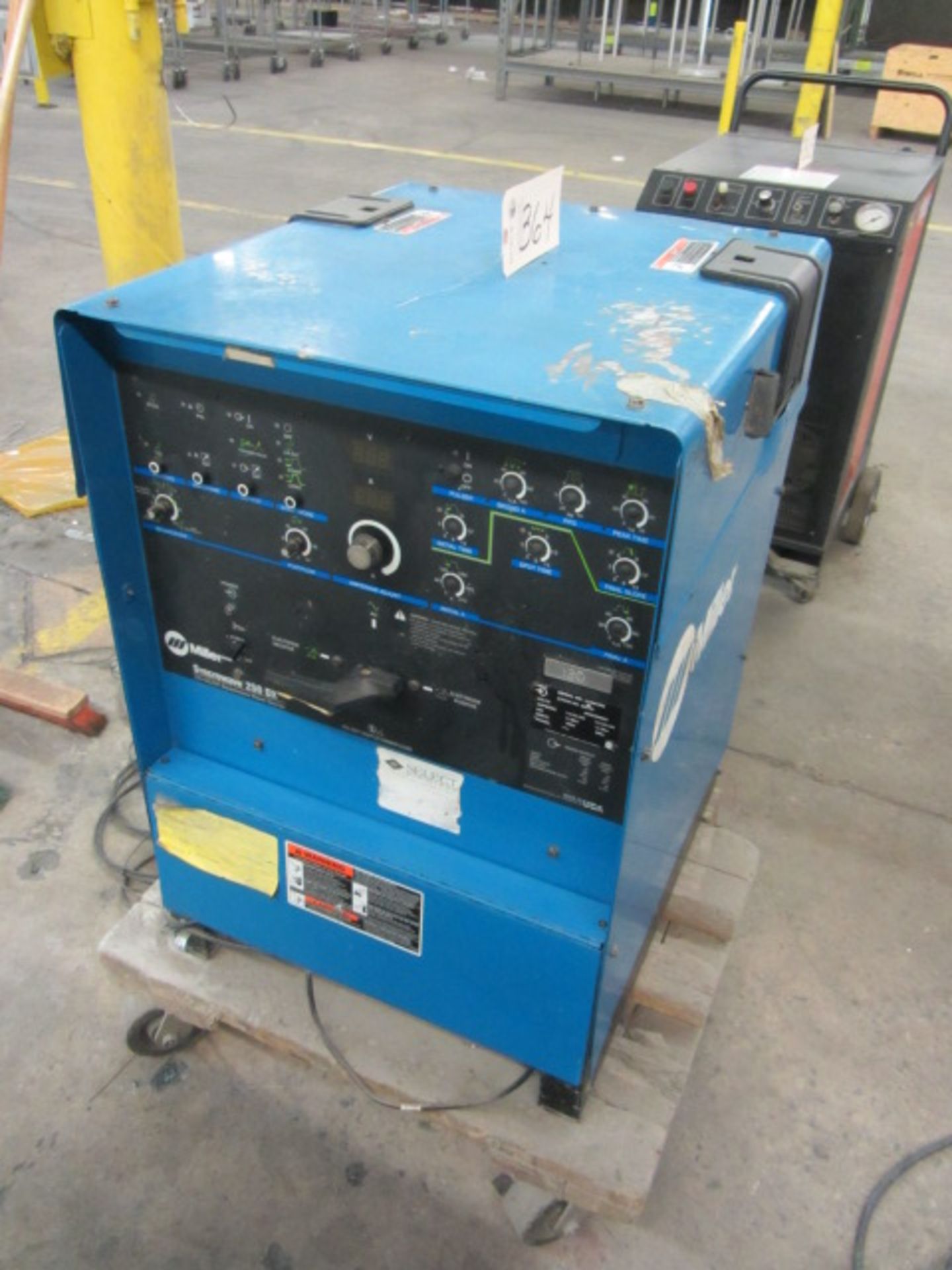Miller Syncrowave 250DX Welder with Radiator, Guns, sn:LC547454 (cord cut)