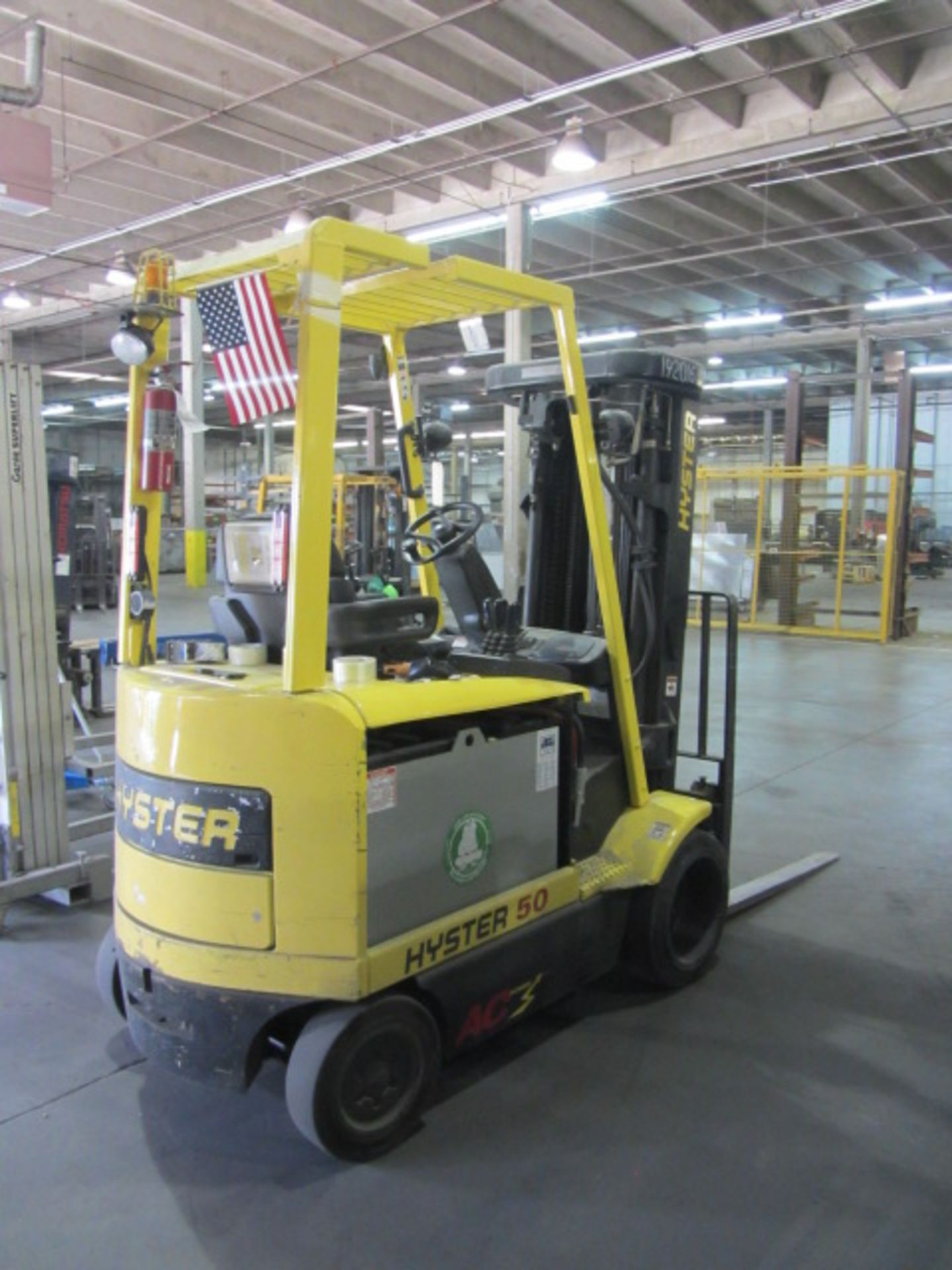 Hyster 50 Model E50Z-33 4500lb Electric Forklift with 4-Stage Mast, Side Shift, sn:G108N0999IF, - Image 6 of 7