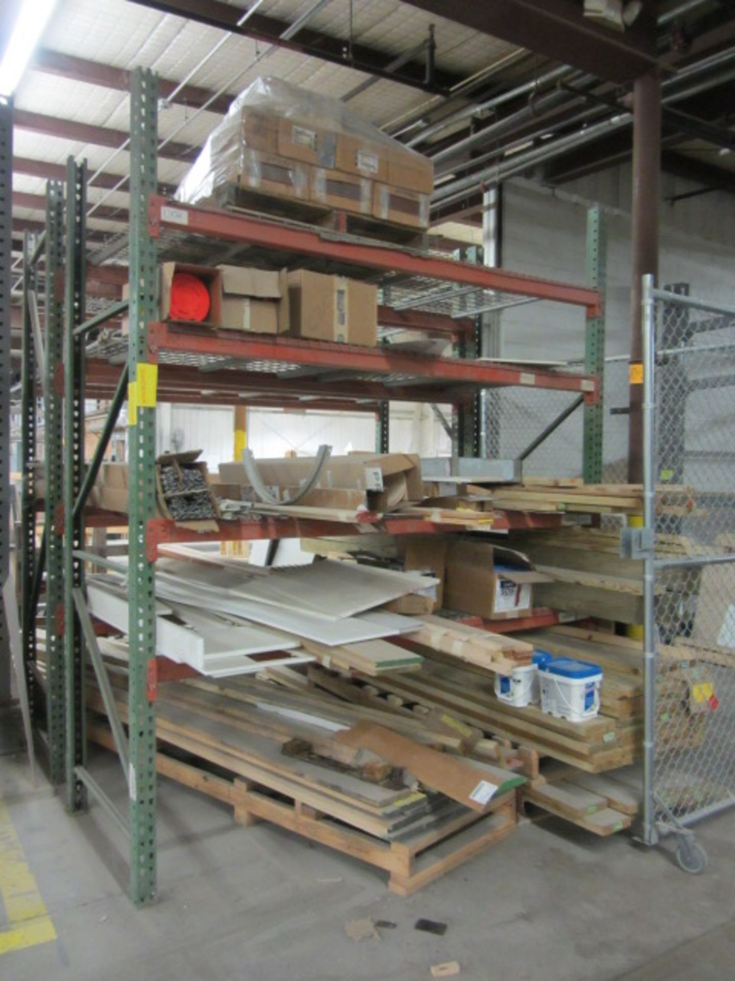 2 Sections Pallet Racking (no contents)