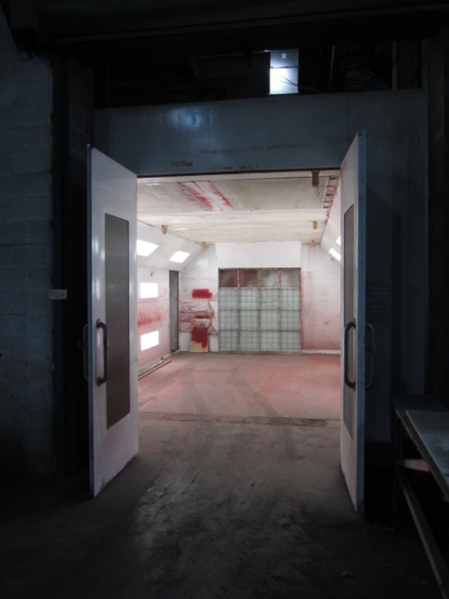 Bananza Approx 14'W x 21''D x 10'H Enclosed Paint Booth with Combined Curing, Rear / Updraft - Image 3 of 3