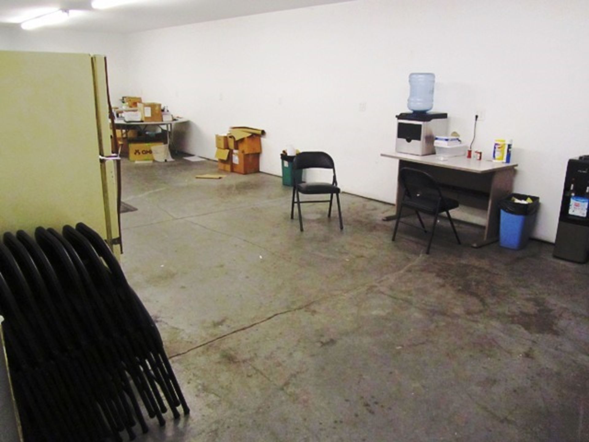 Contents of Breakroom (as described at time of auction)