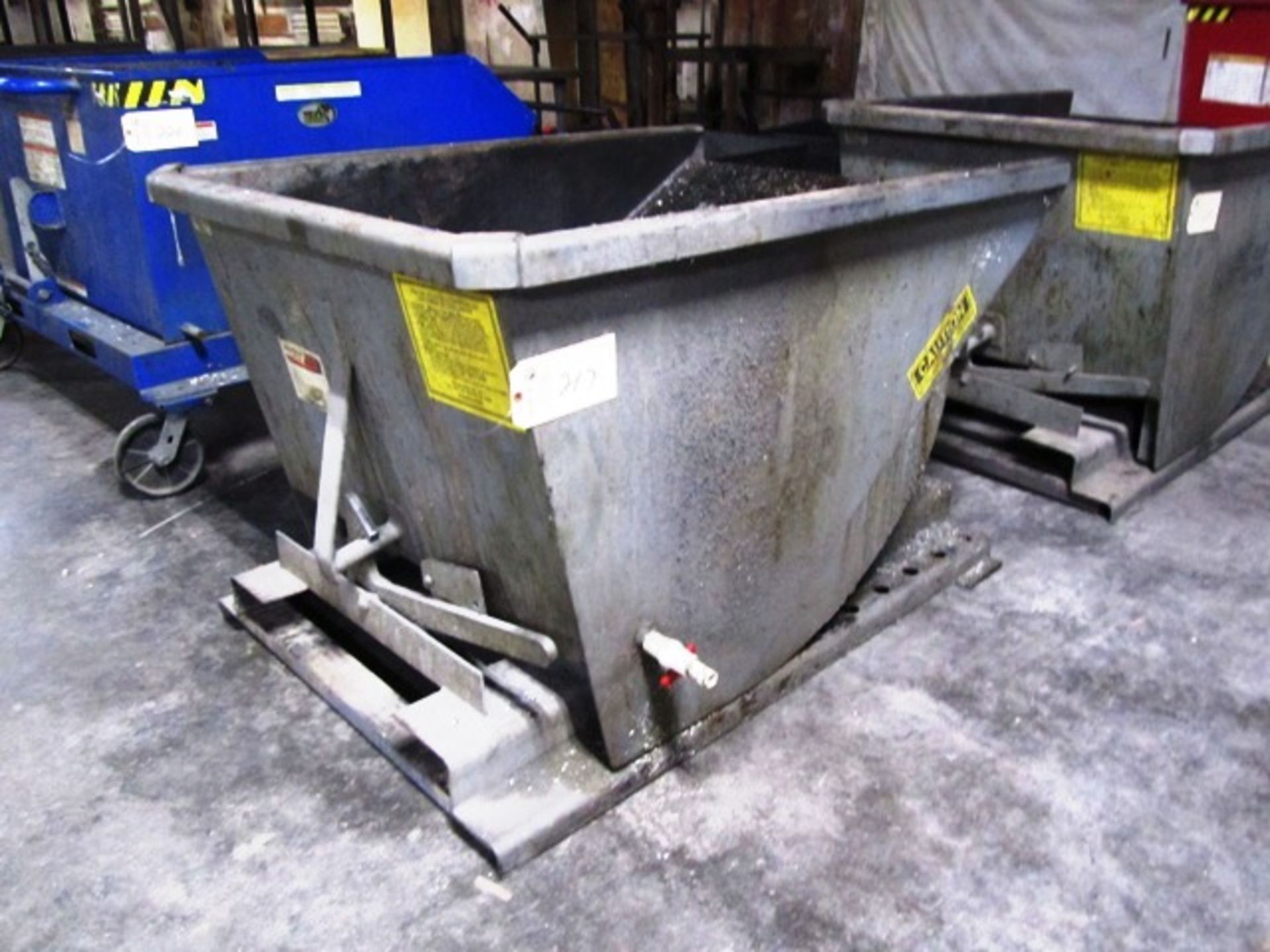 Self Dumping Hopper