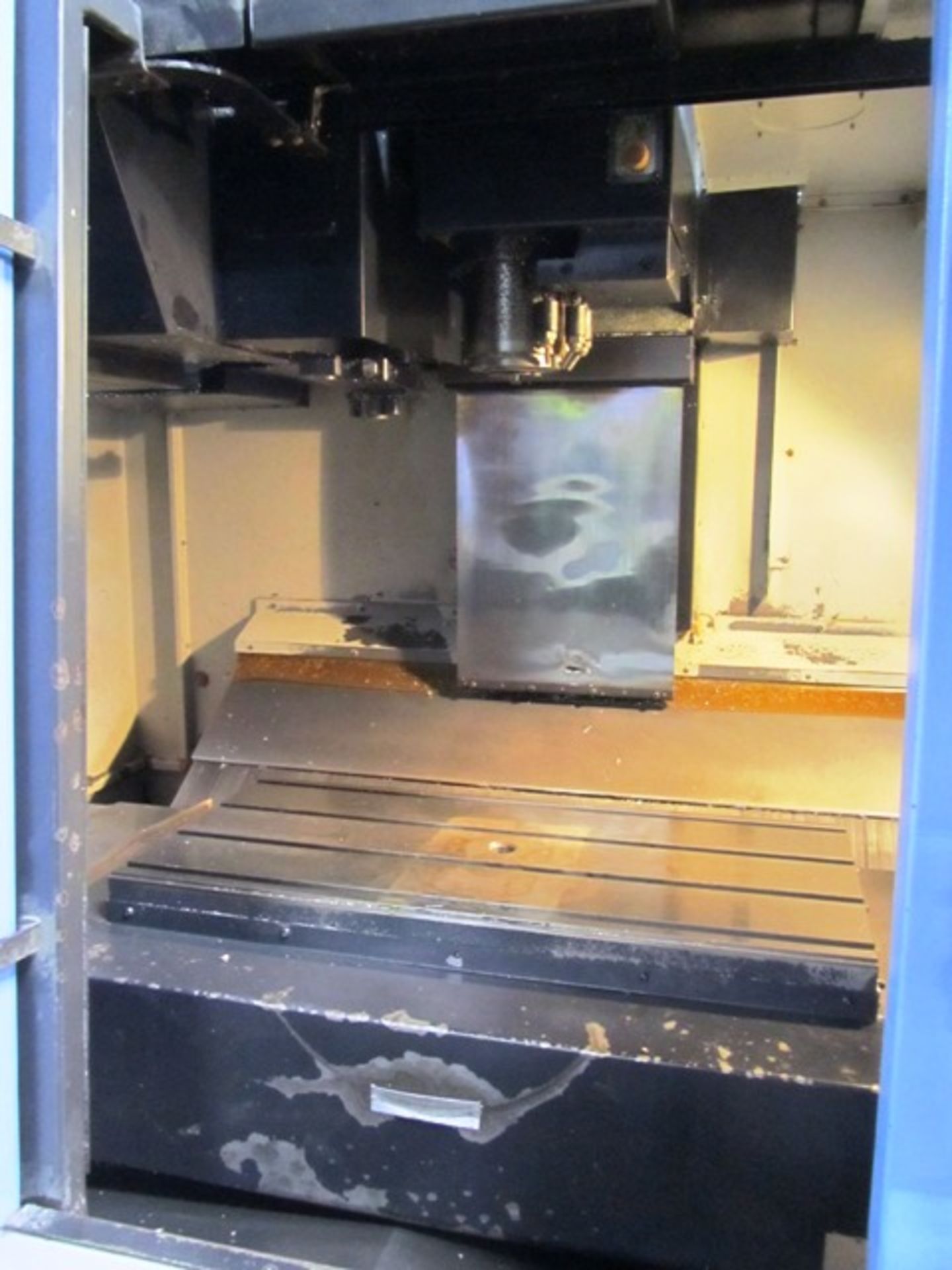 Doosan MV 3016L CNC Vertical Machining Center with 37'' x 17'' Worktable, #40 Taper Spindle Speeds - Image 5 of 5