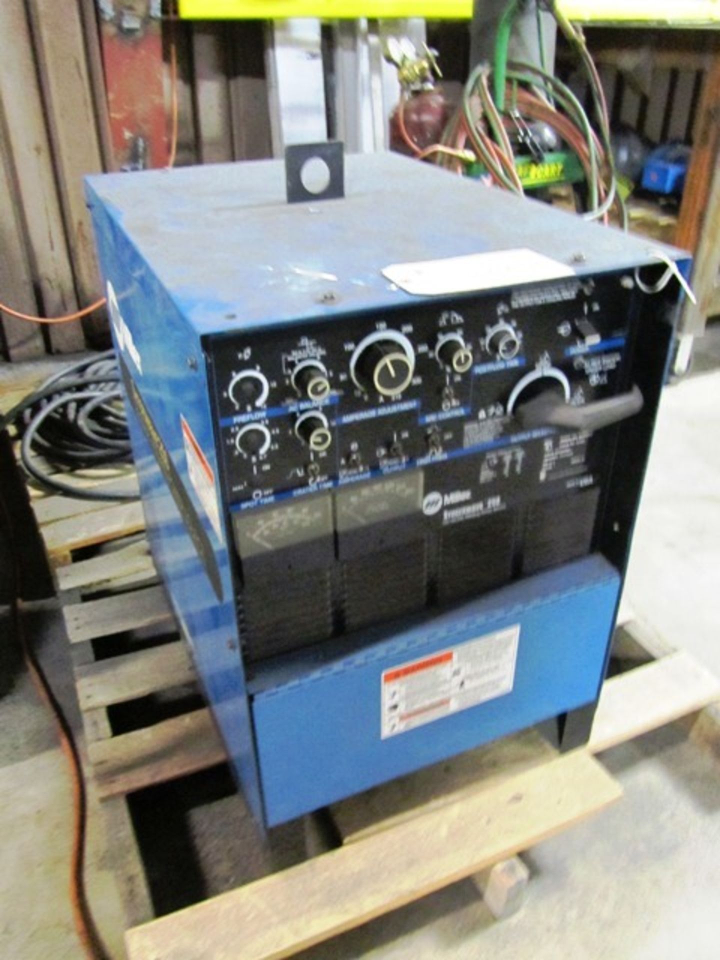 Miller Syncrowave 250 AC/DC Welding Power Source, sn:KJ183311